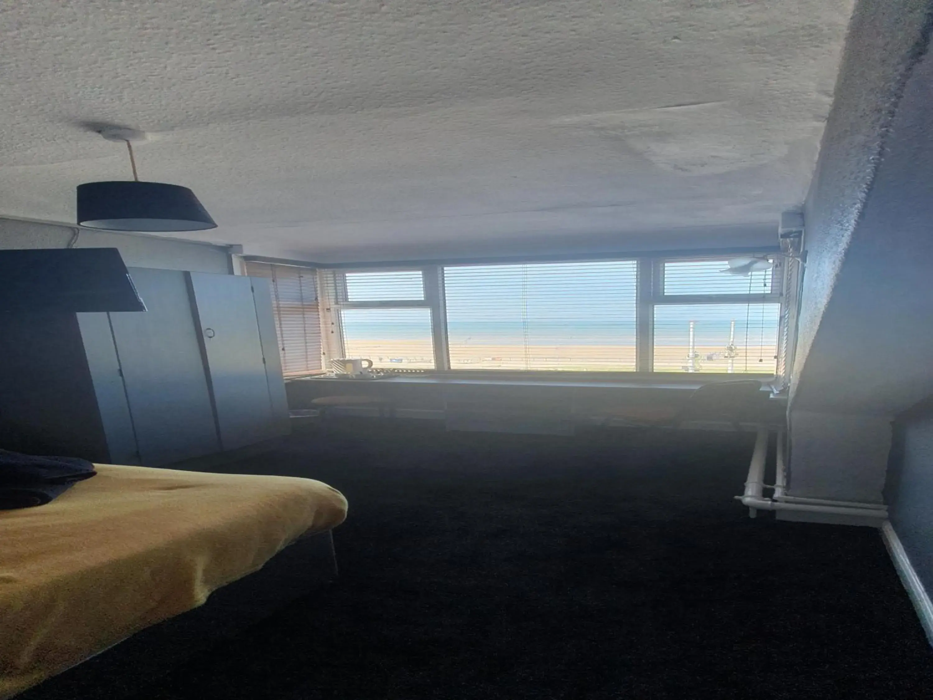 Bed in South Beach Kings Promenade Hotel Bed in South Beach Kings Promenade Hotel