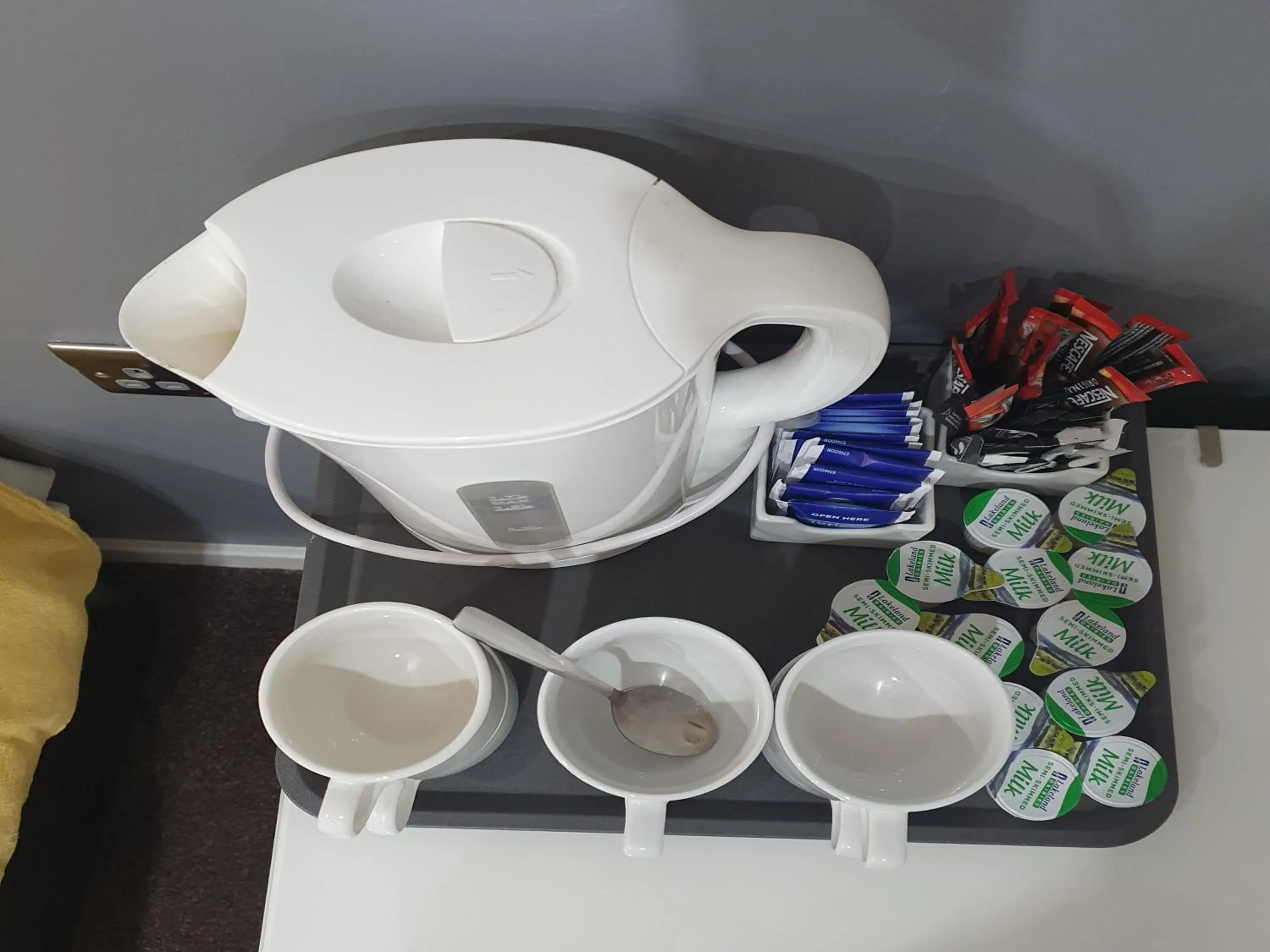 South Beach Kings Promenade Hotel