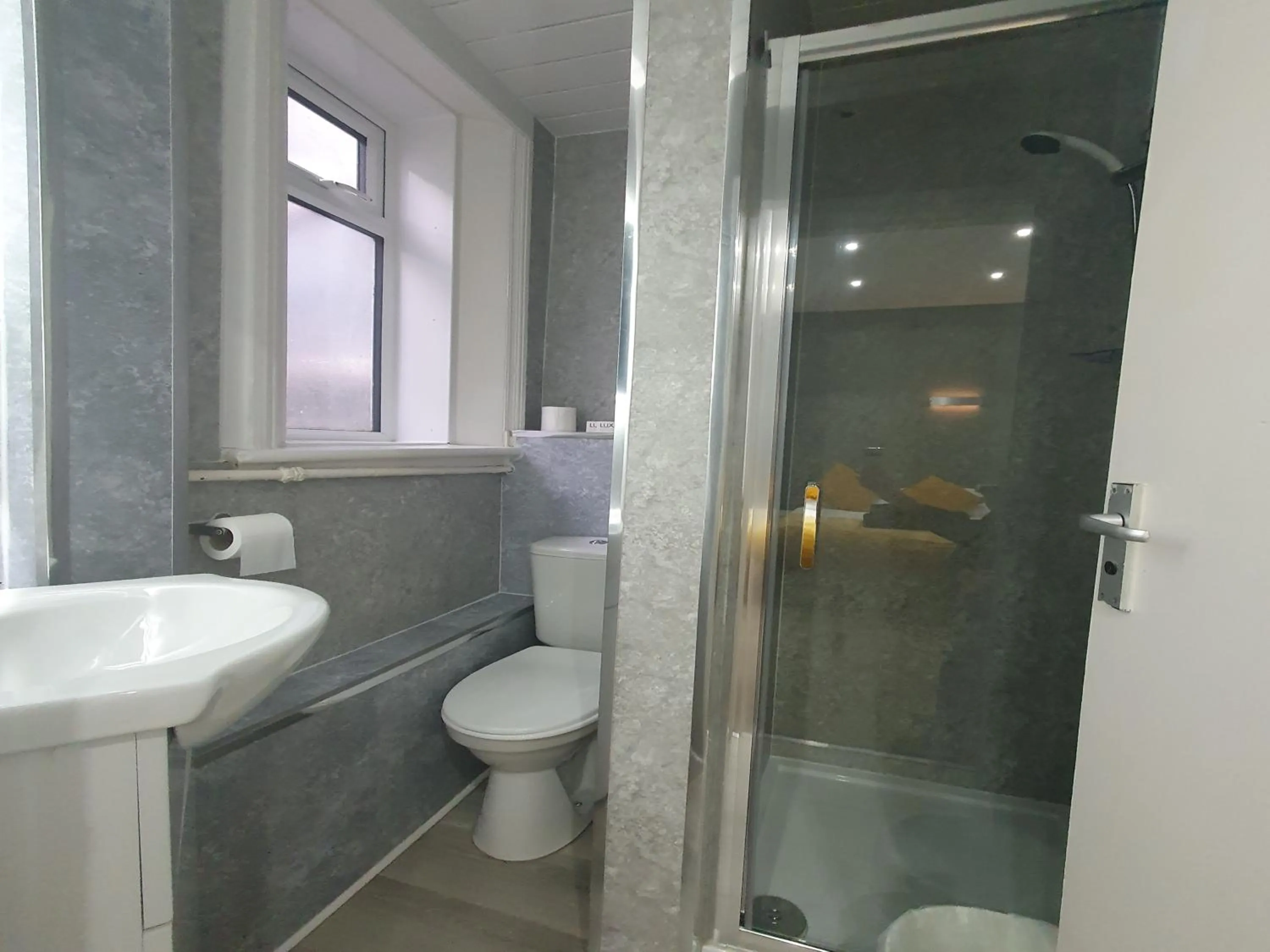 South Beach Kings Promenade Hotel