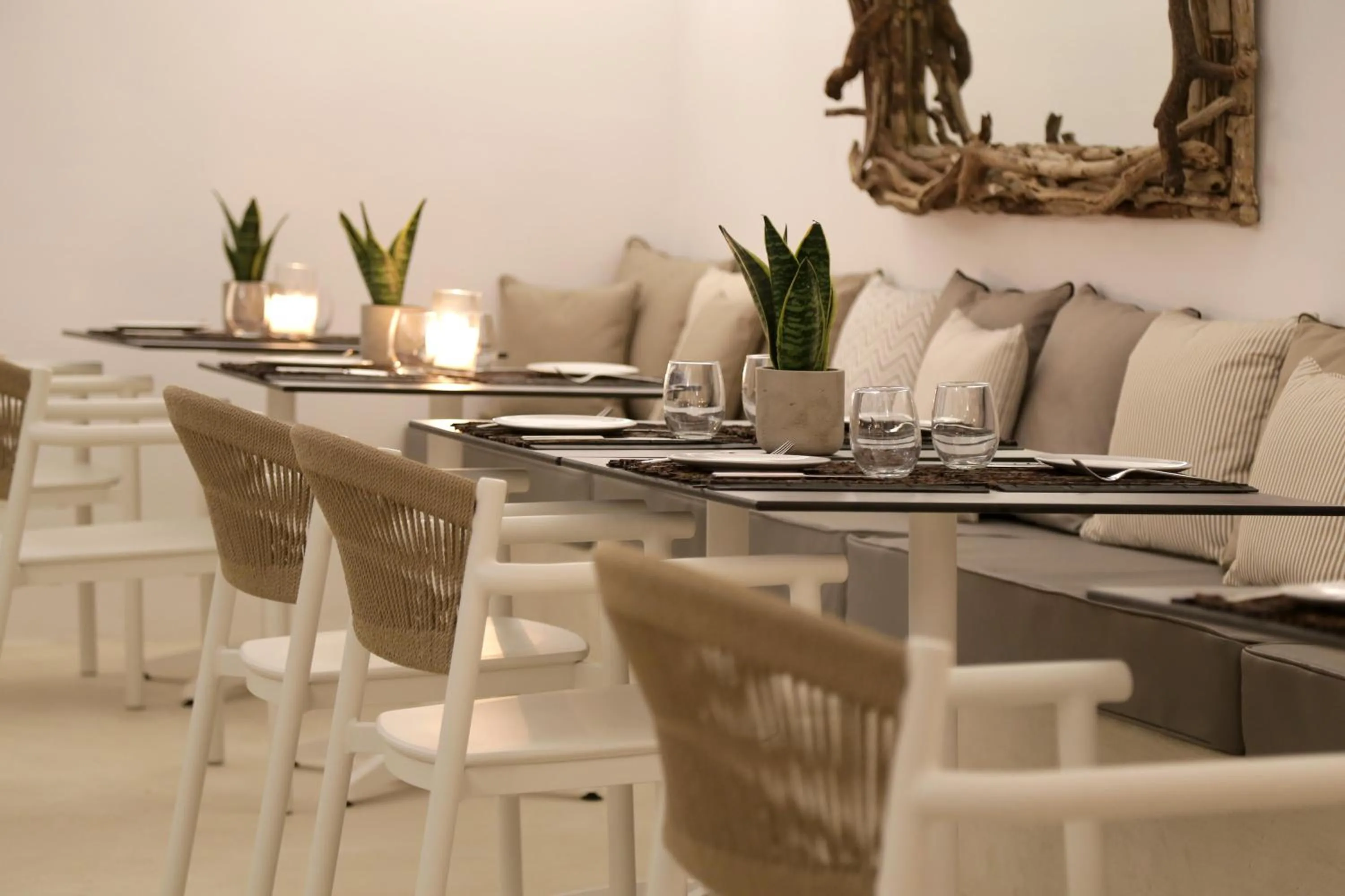 Restaurant/places to eat in Livin Mykonos Hotel - Adults Only