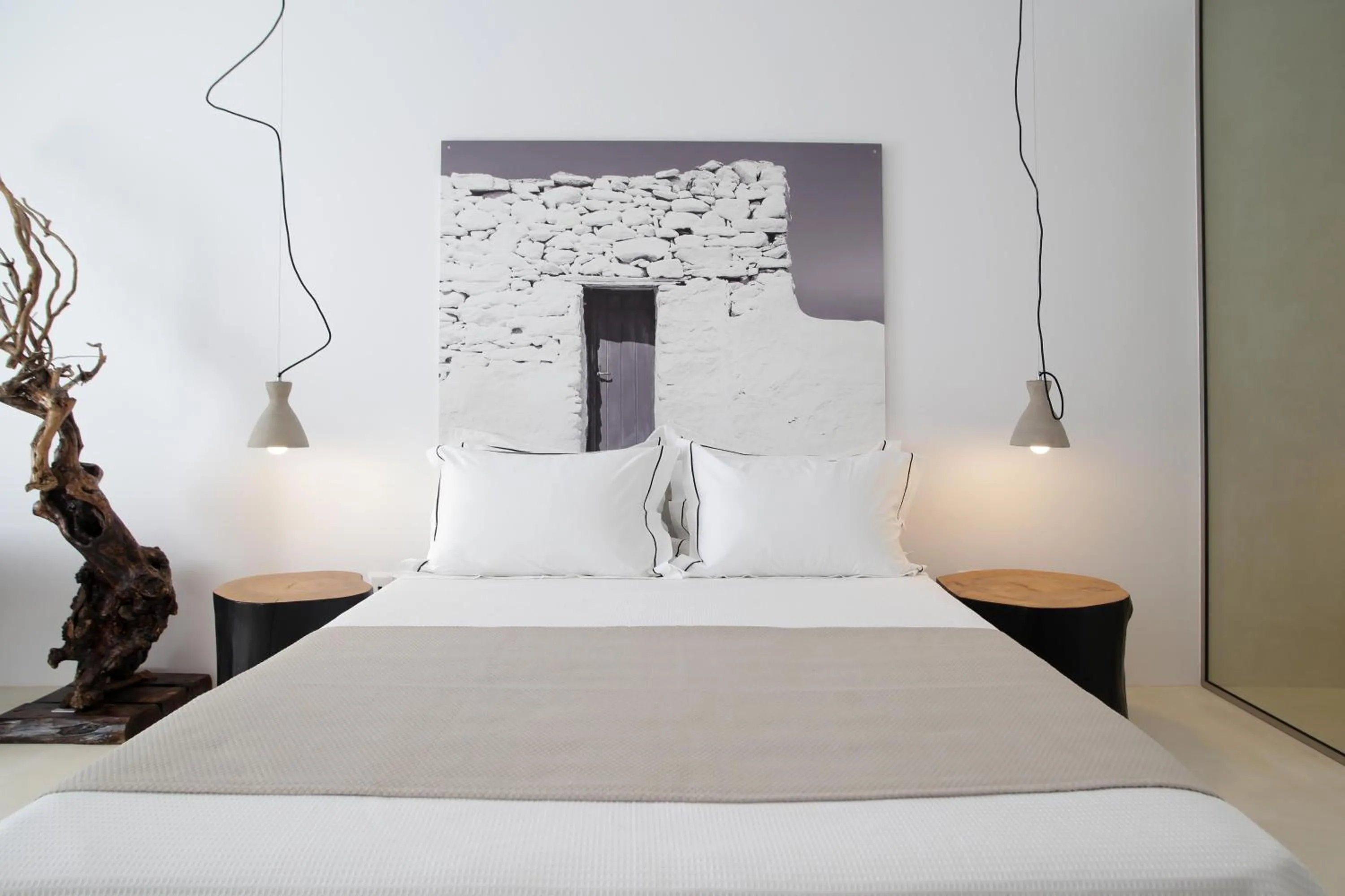 Photo of the whole room, Bed in Livin Mykonos Hotel - Adults Only