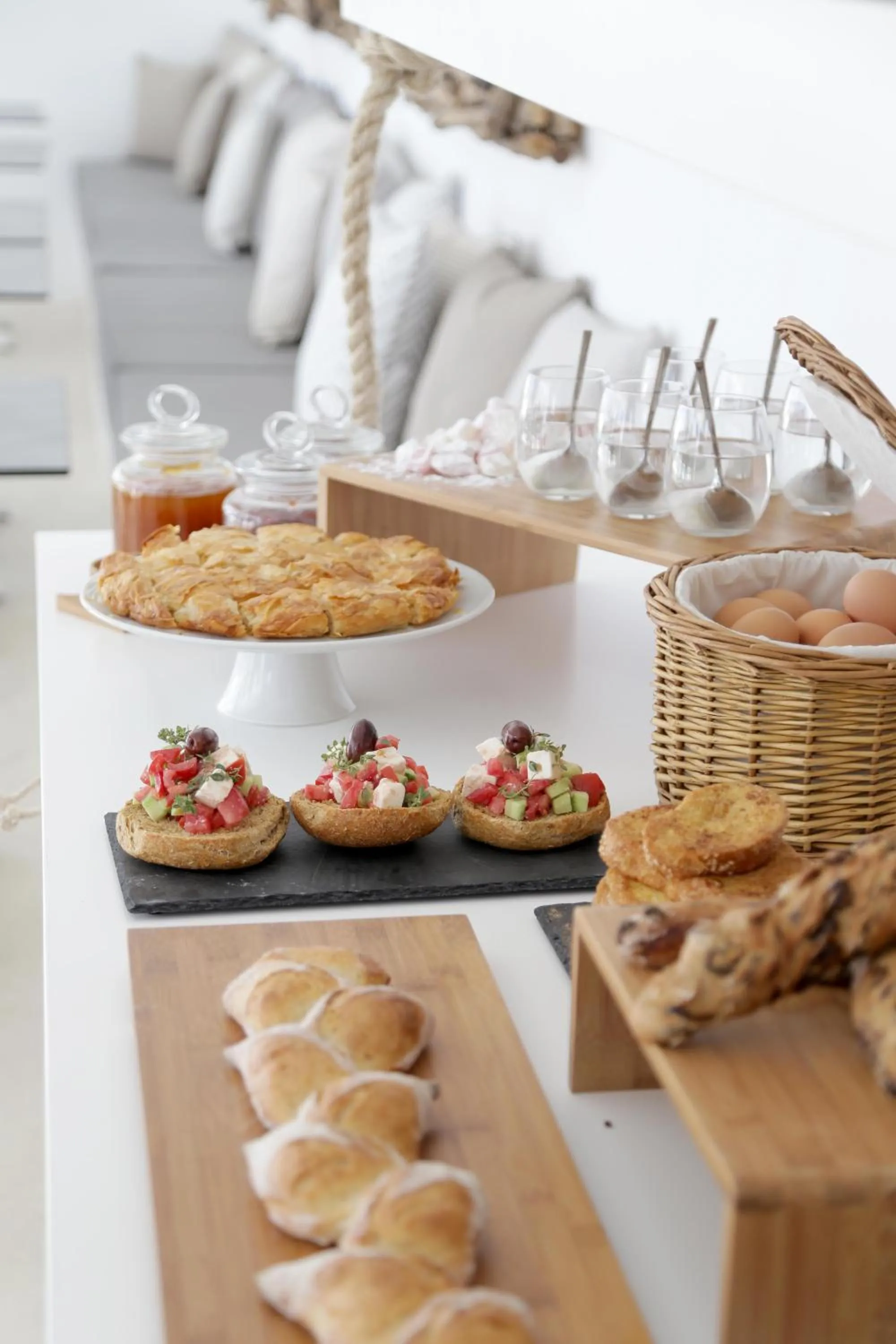 Restaurant/places to eat in Livin Mykonos Hotel - Adults Only