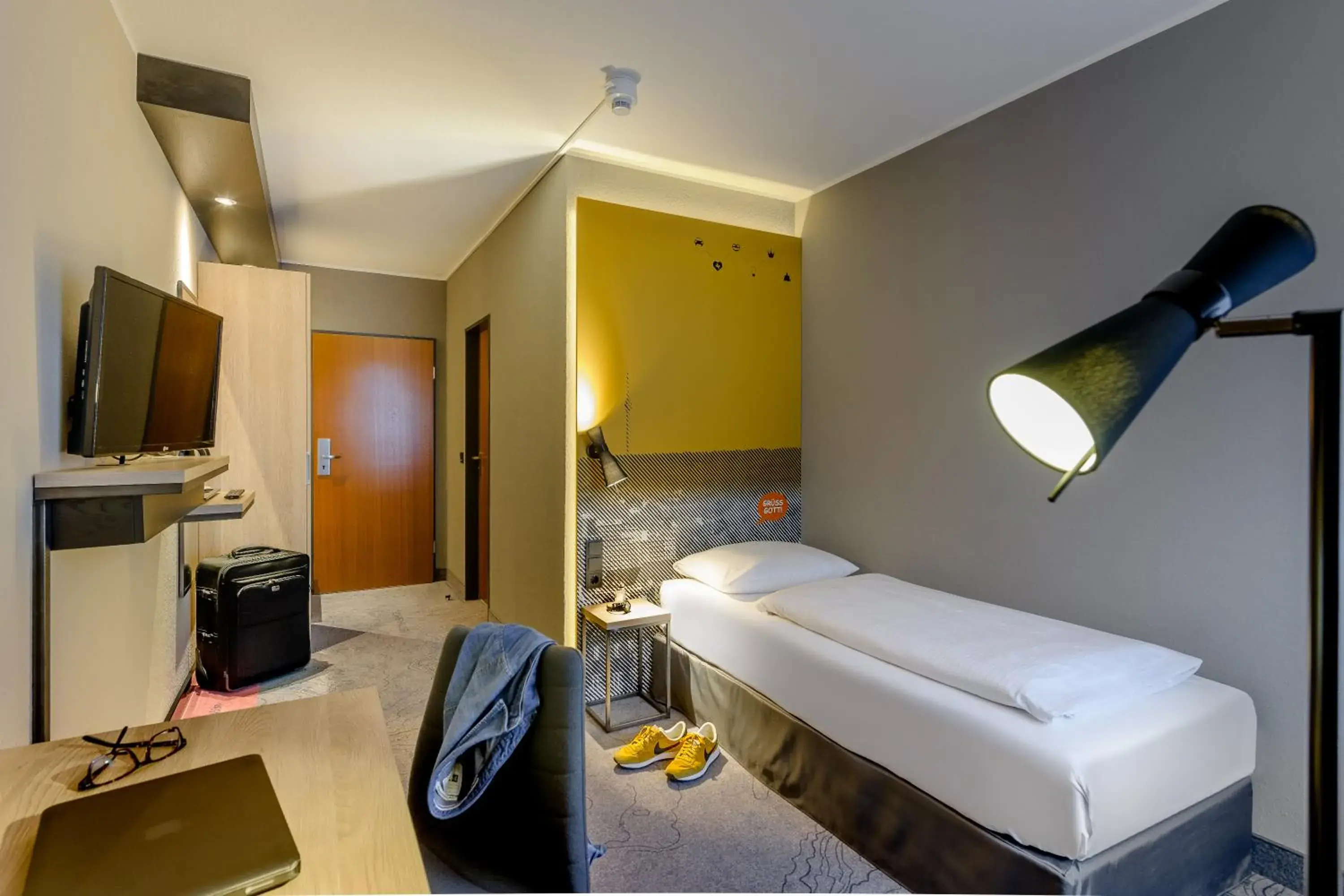 Bed in Mercure Stuttgart Zuffenhausen Bed in Mercure Stuttgart Zuffenhausen