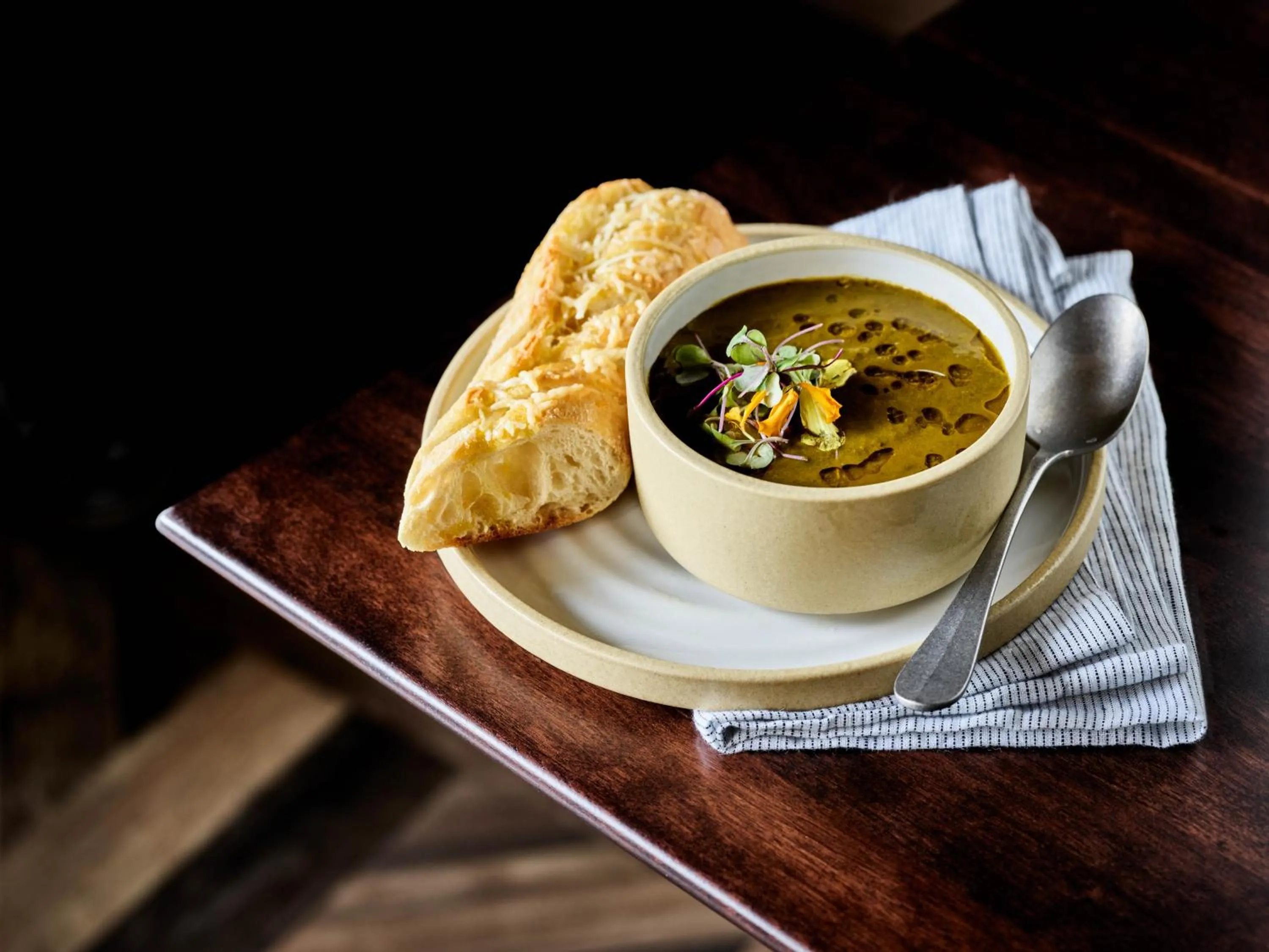 Food in The Casso, Raleigh, a Tribute Portfolio Hotel