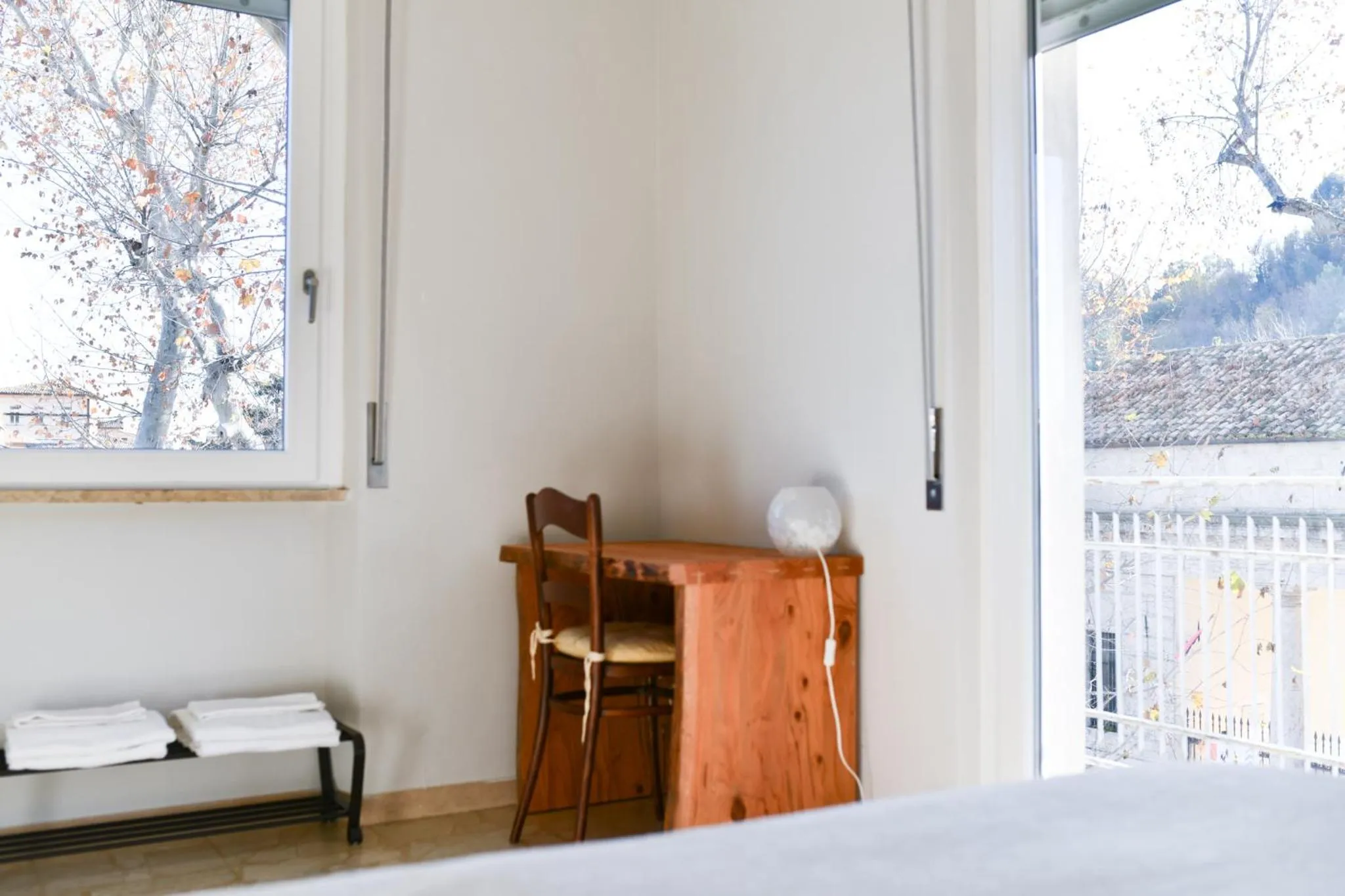 Decorative detail, Bed in B&B Porta Romana-Language And Art