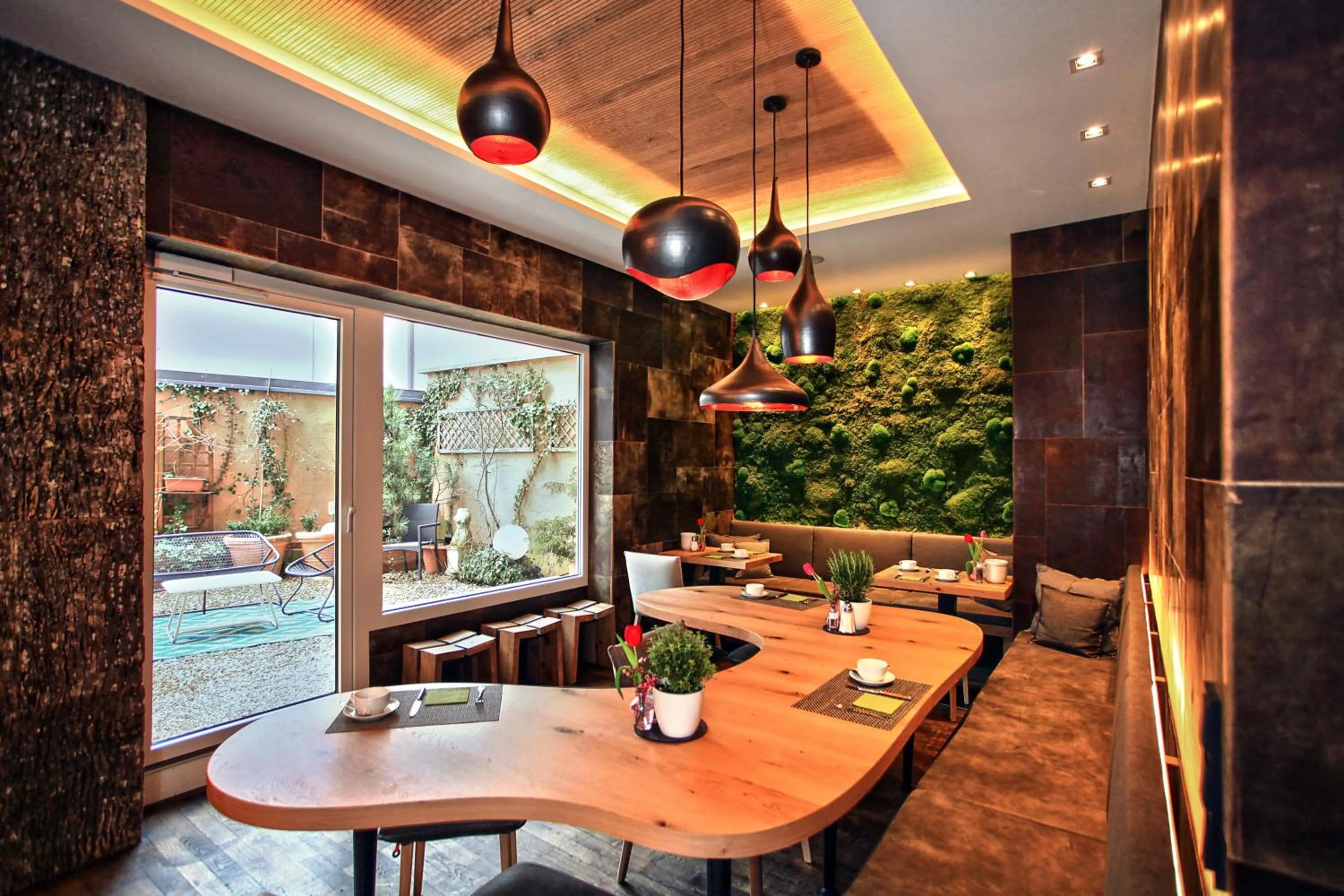 Restaurant/places to eat in Bavaria Boutique Hotel