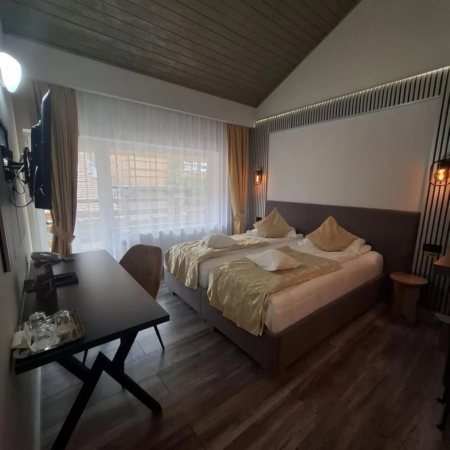 Photo of the whole room, Bed in Pensiunea Warthe Bed & Breakfast