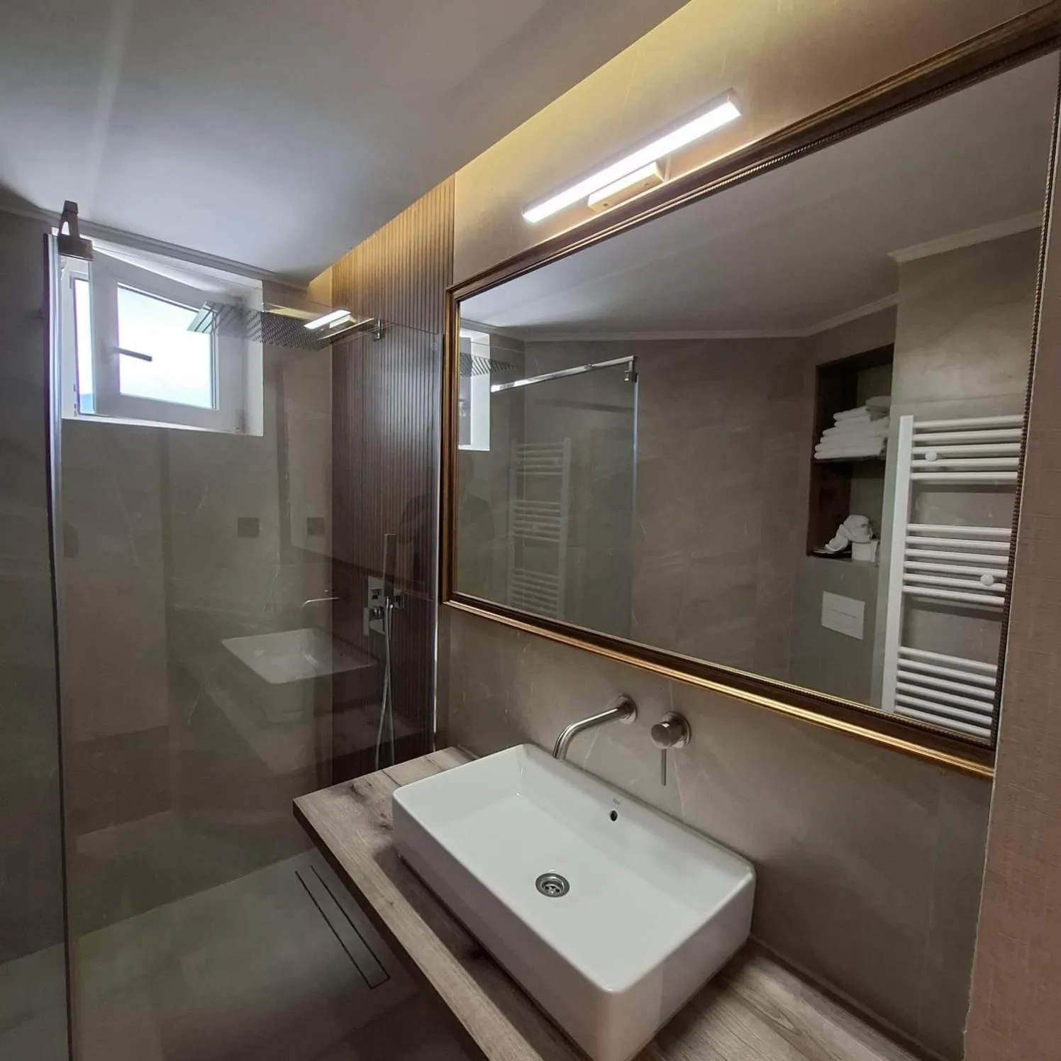 Bathroom in Pensiunea Warthe Bed & Breakfast