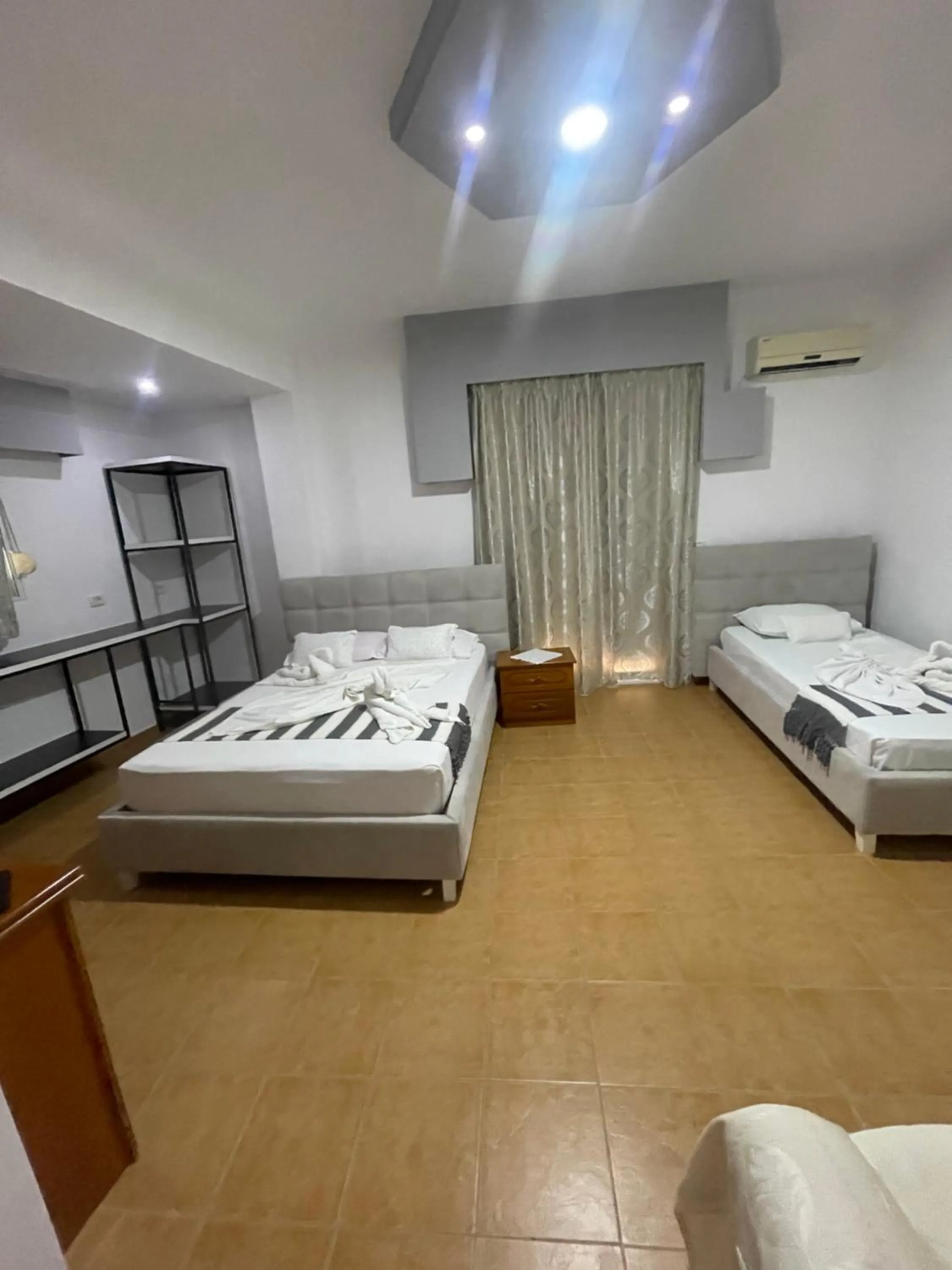 Photo of the whole room in Hotel Soan