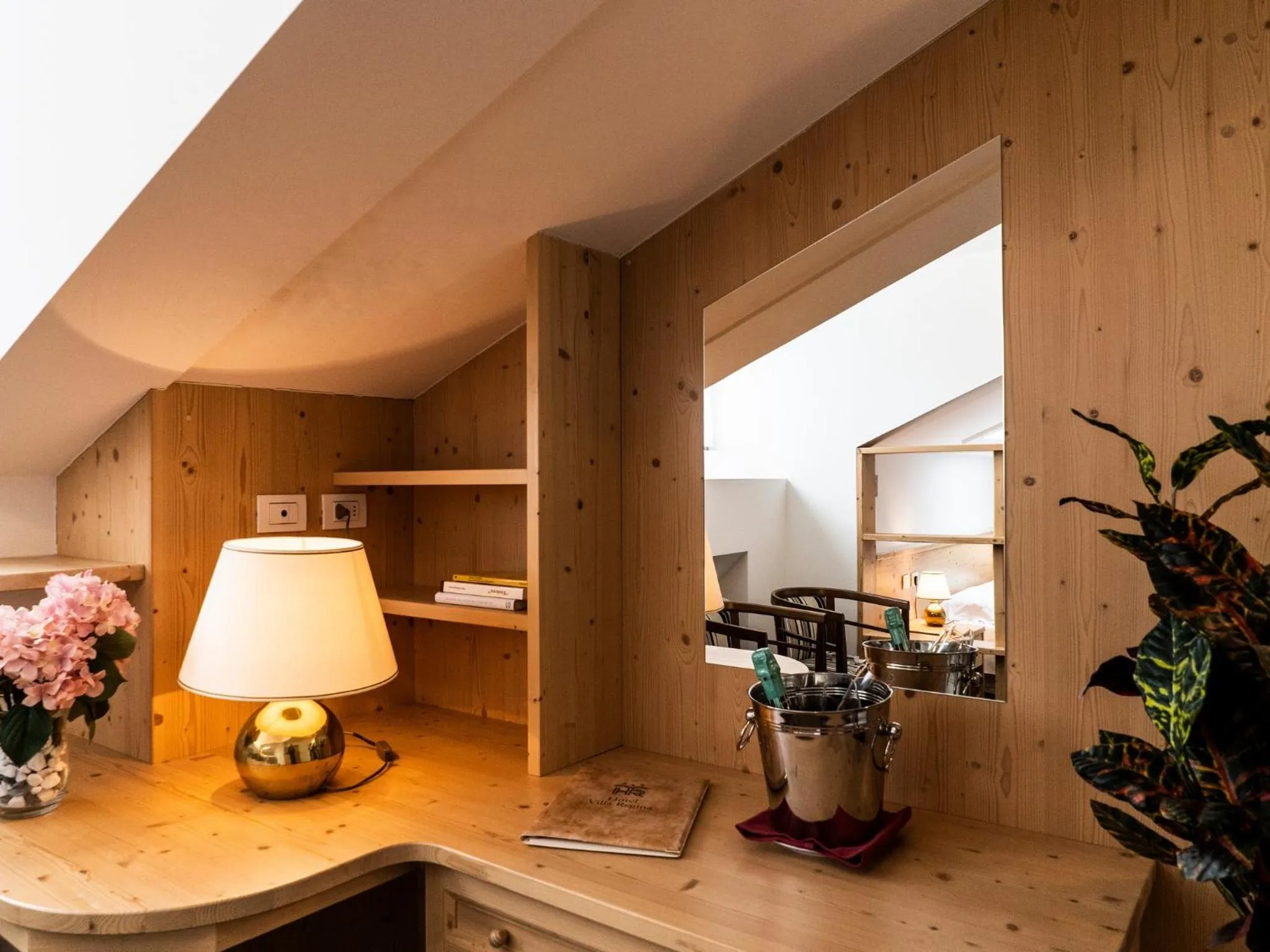 Bedroom in Hotel Villa Regina