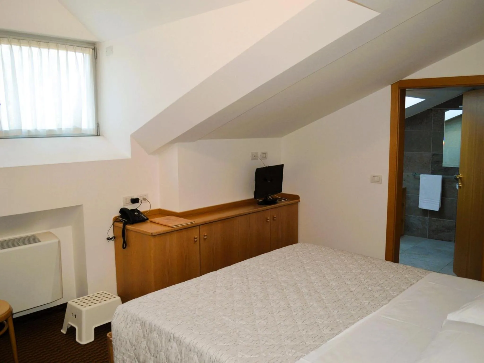 Photo of the whole room in Hotel Villa Regina