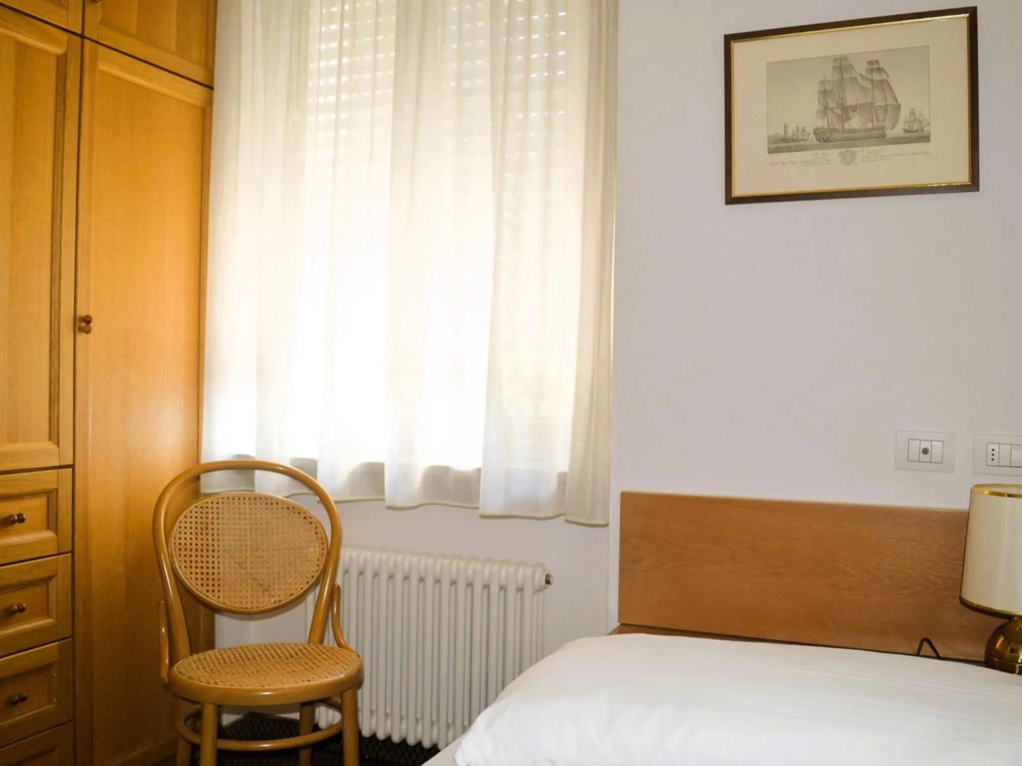 Bedroom in Hotel Villa Regina