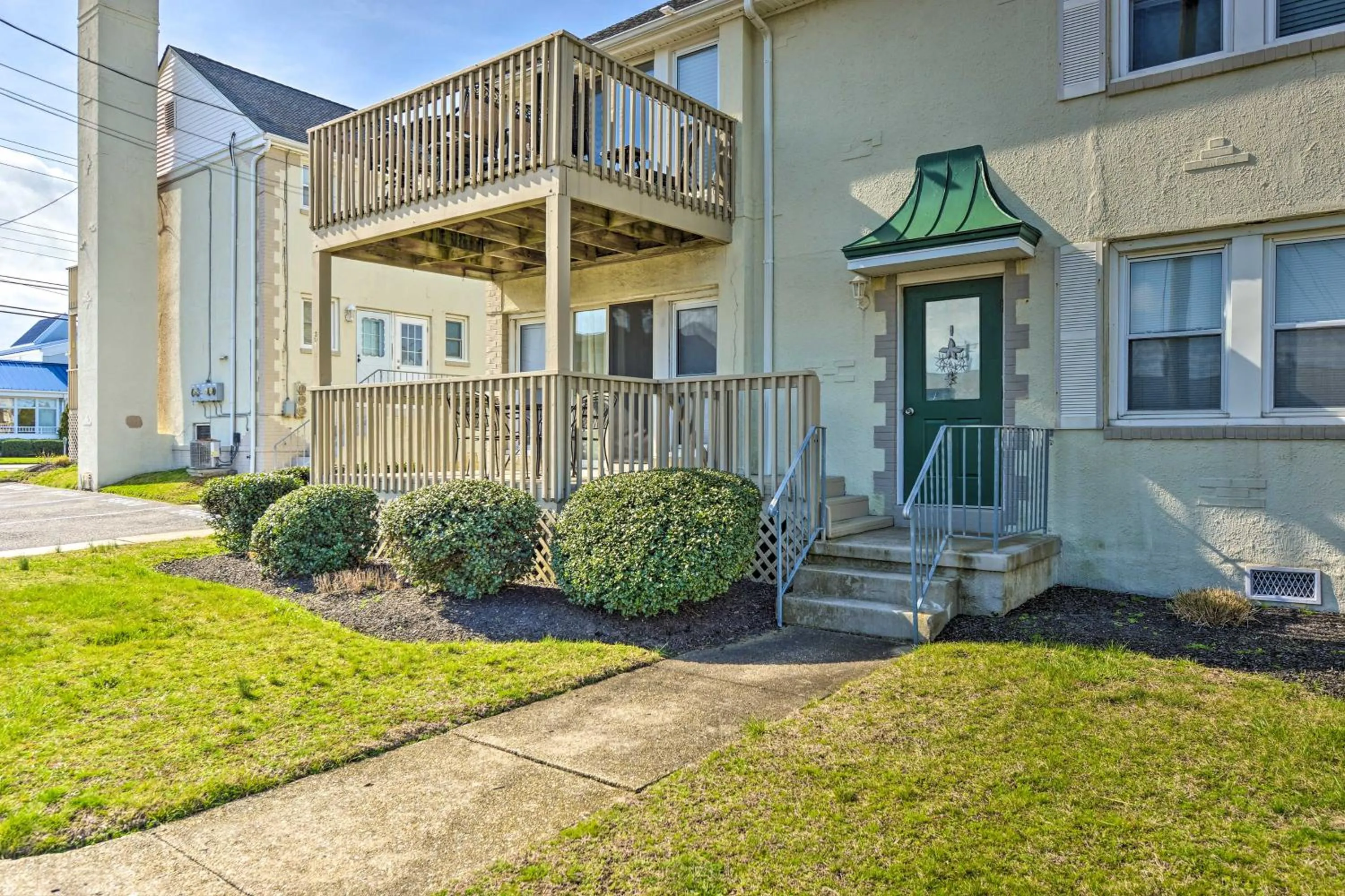 Wildwood Crest Condo 2 Blocks to Beach!