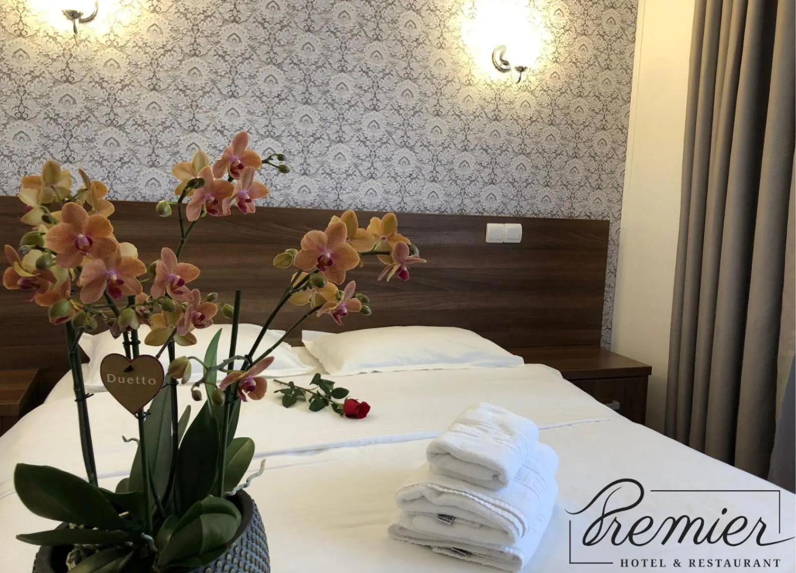 Bed in Hotel Premier Botosani