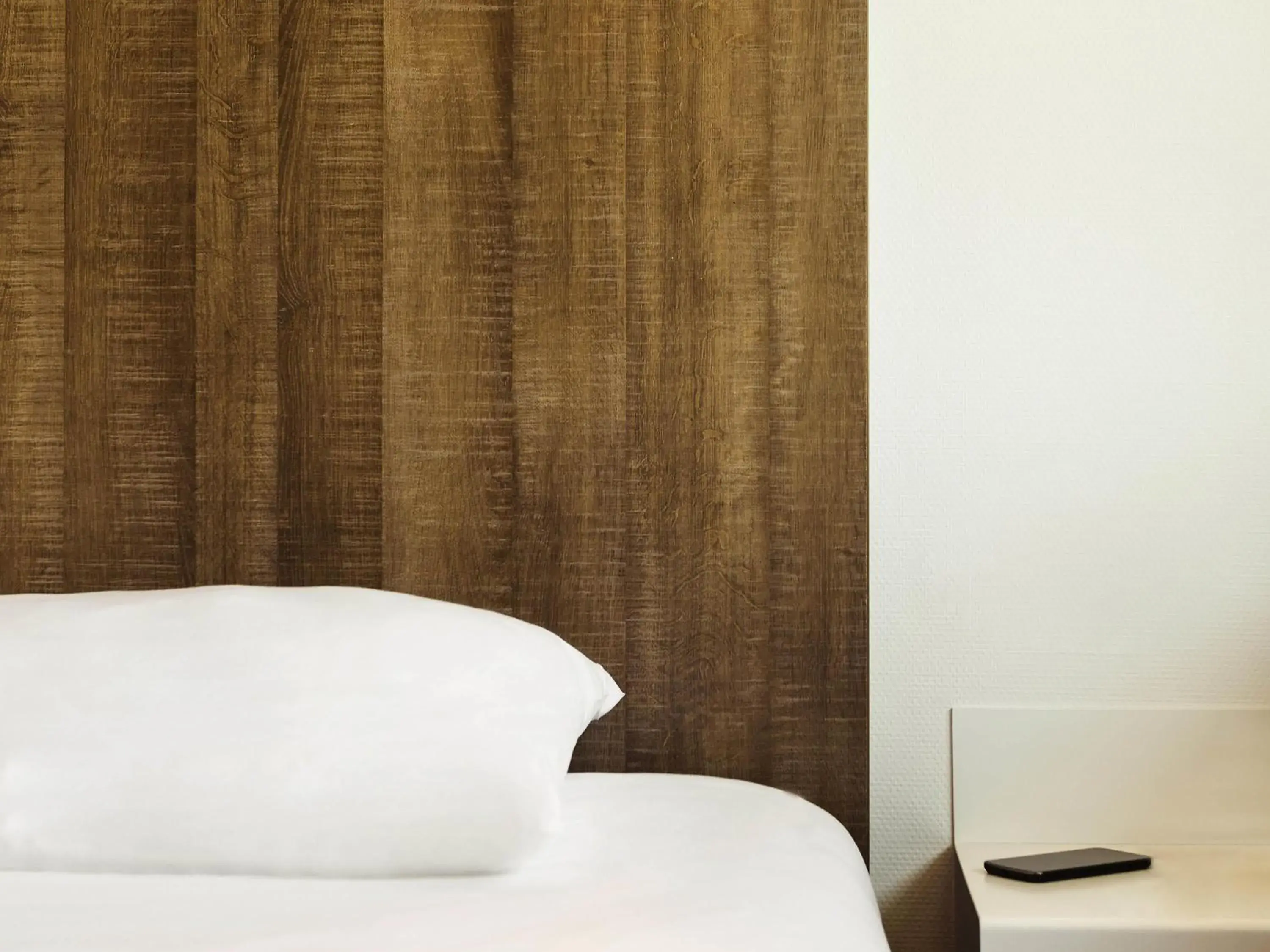 Bedroom, Bed in ibis Styles Niort Poitou Charentes Bedroom, Bed in ibis Styles Niort Poitou Charentes