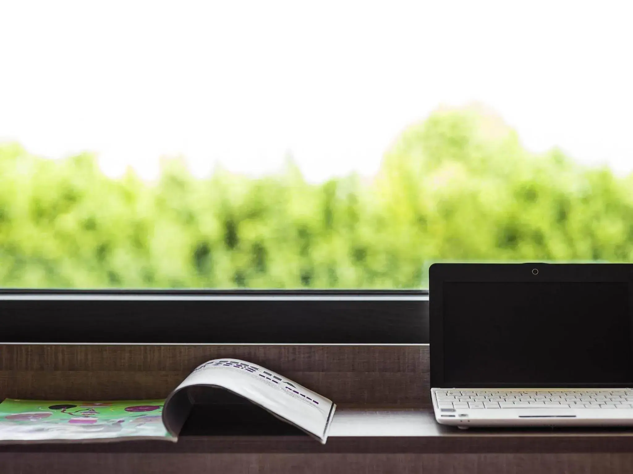 Lounge or bar in ibis Styles Niort Poitou Charentes Lounge or bar in ibis Styles Niort Poitou Charentes