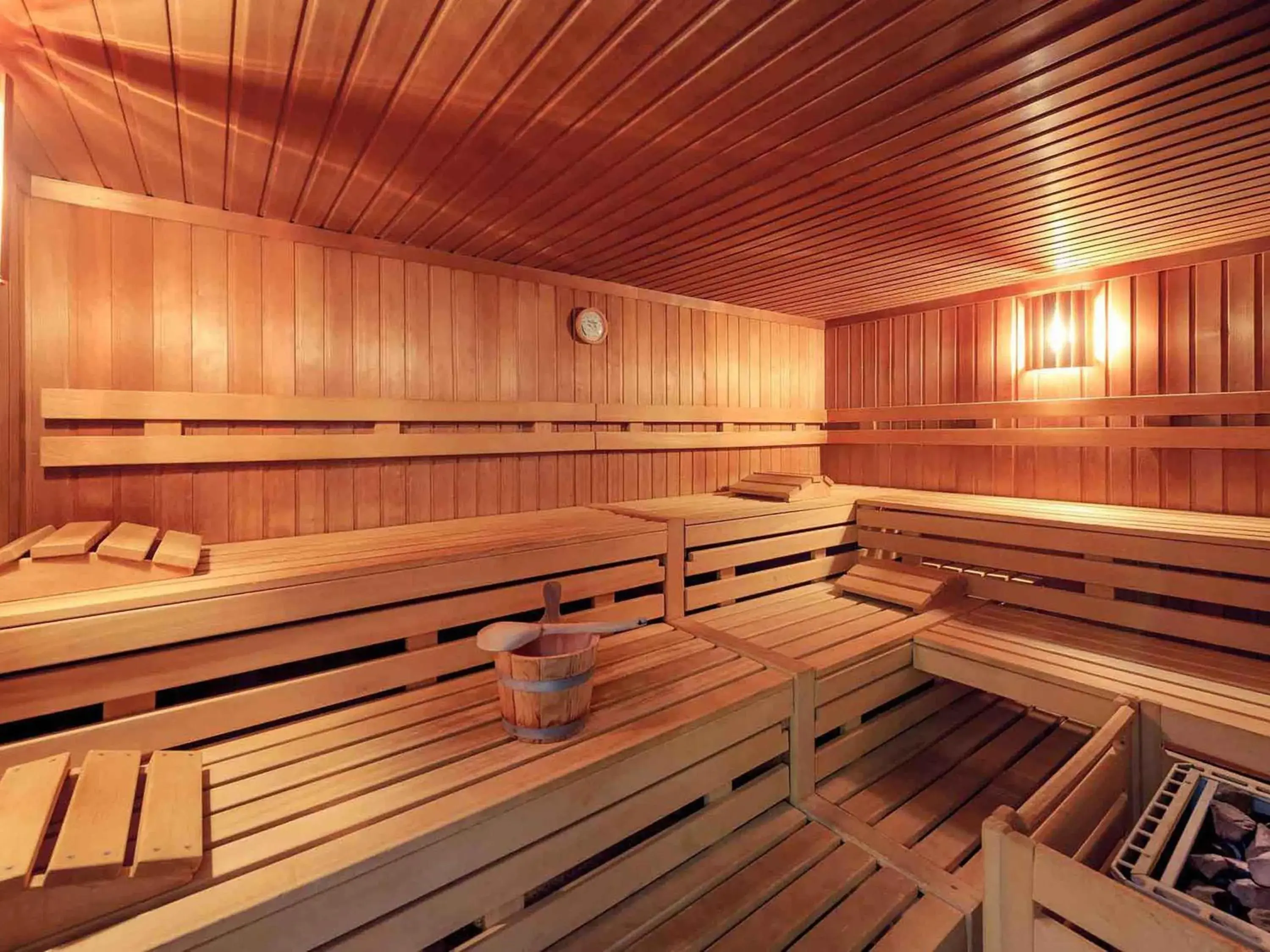 Fitness centre/facilities in Mercure Hotel Ingolstadt Fitness centre/facilities in Mercure Hotel Ingolstadt