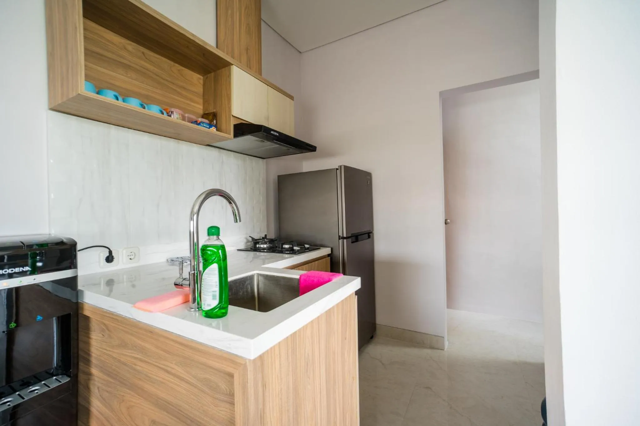 Kitchen or kitchenette in Little Nuts Villas