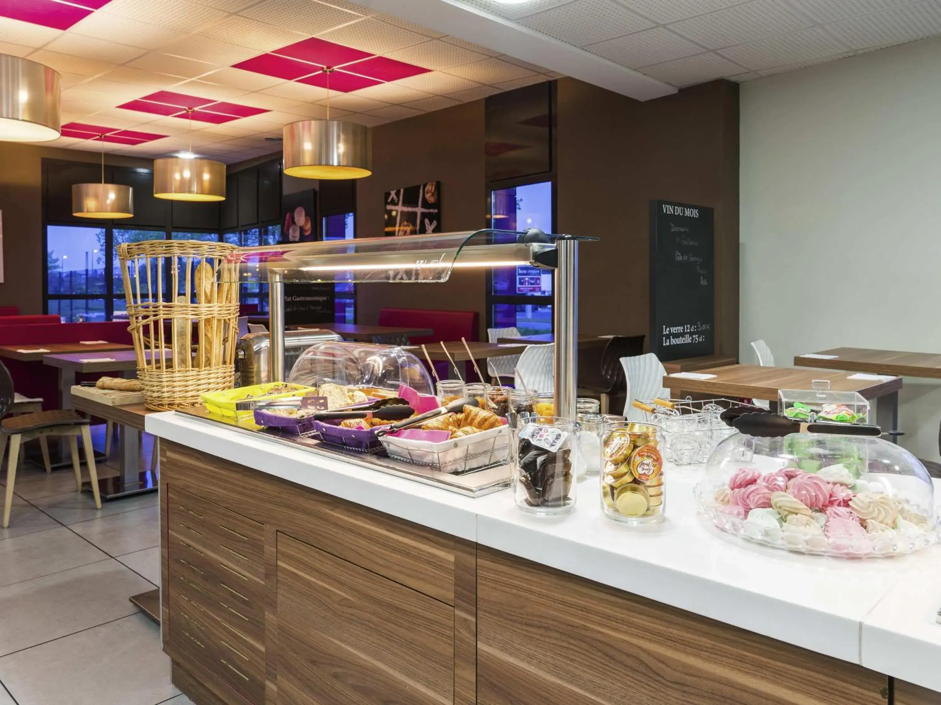 Restaurant/places to eat in ibis Styles Castres Restaurant/places to eat in ibis Styles Castres