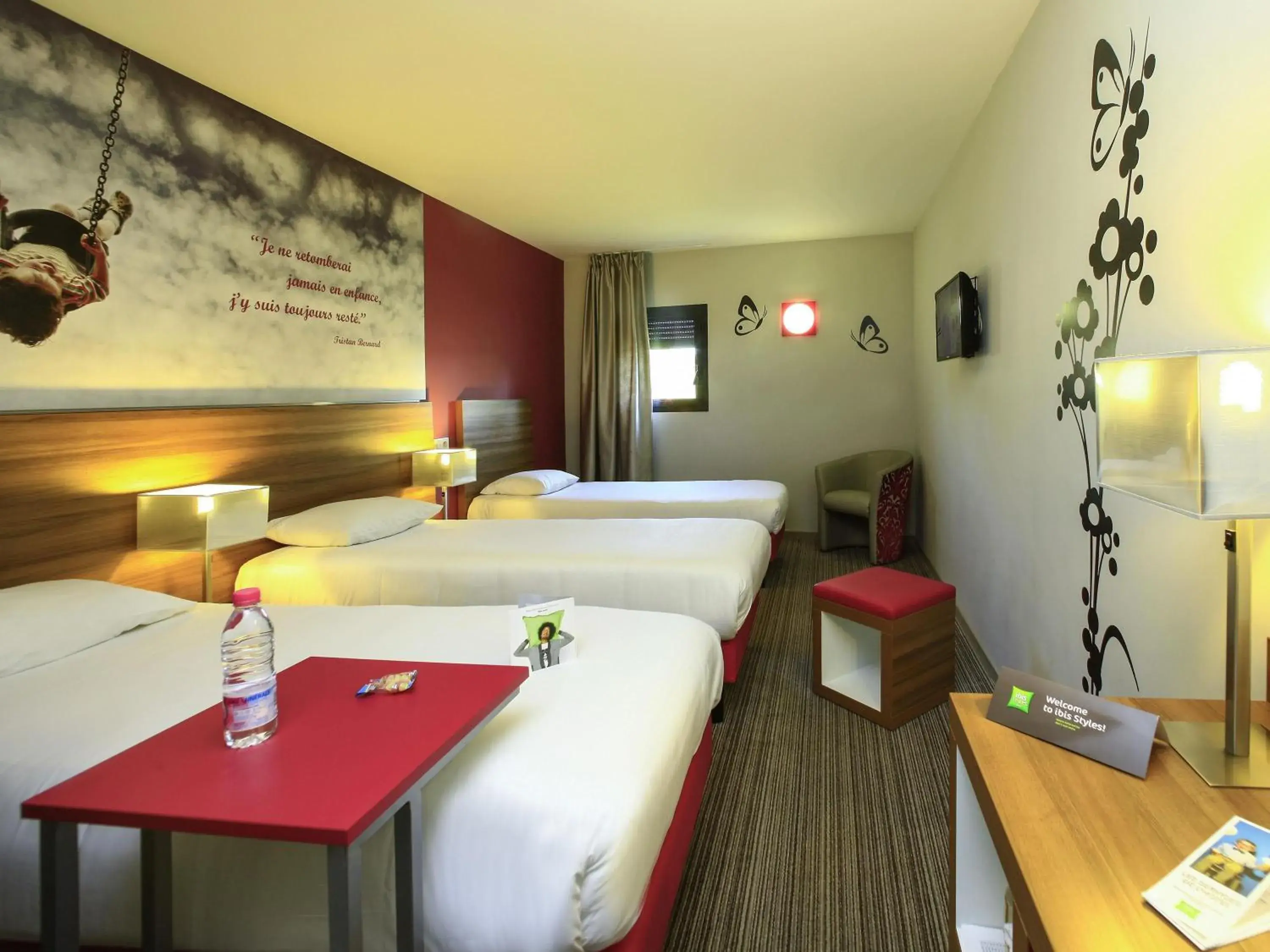 Bedroom, Bed in ibis Styles Castres Bedroom, Bed in ibis Styles Castres