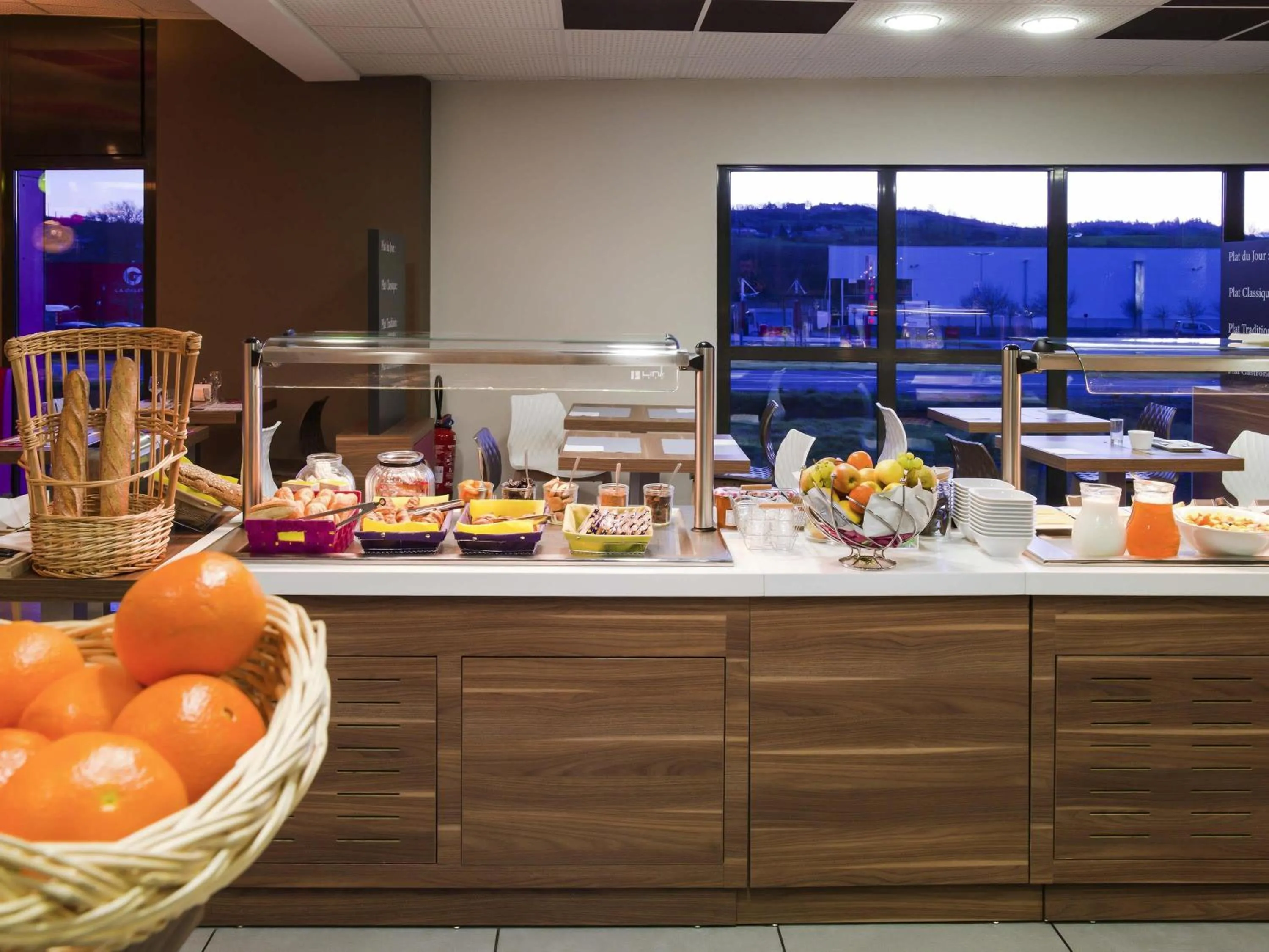 Breakfast in ibis Styles Castres