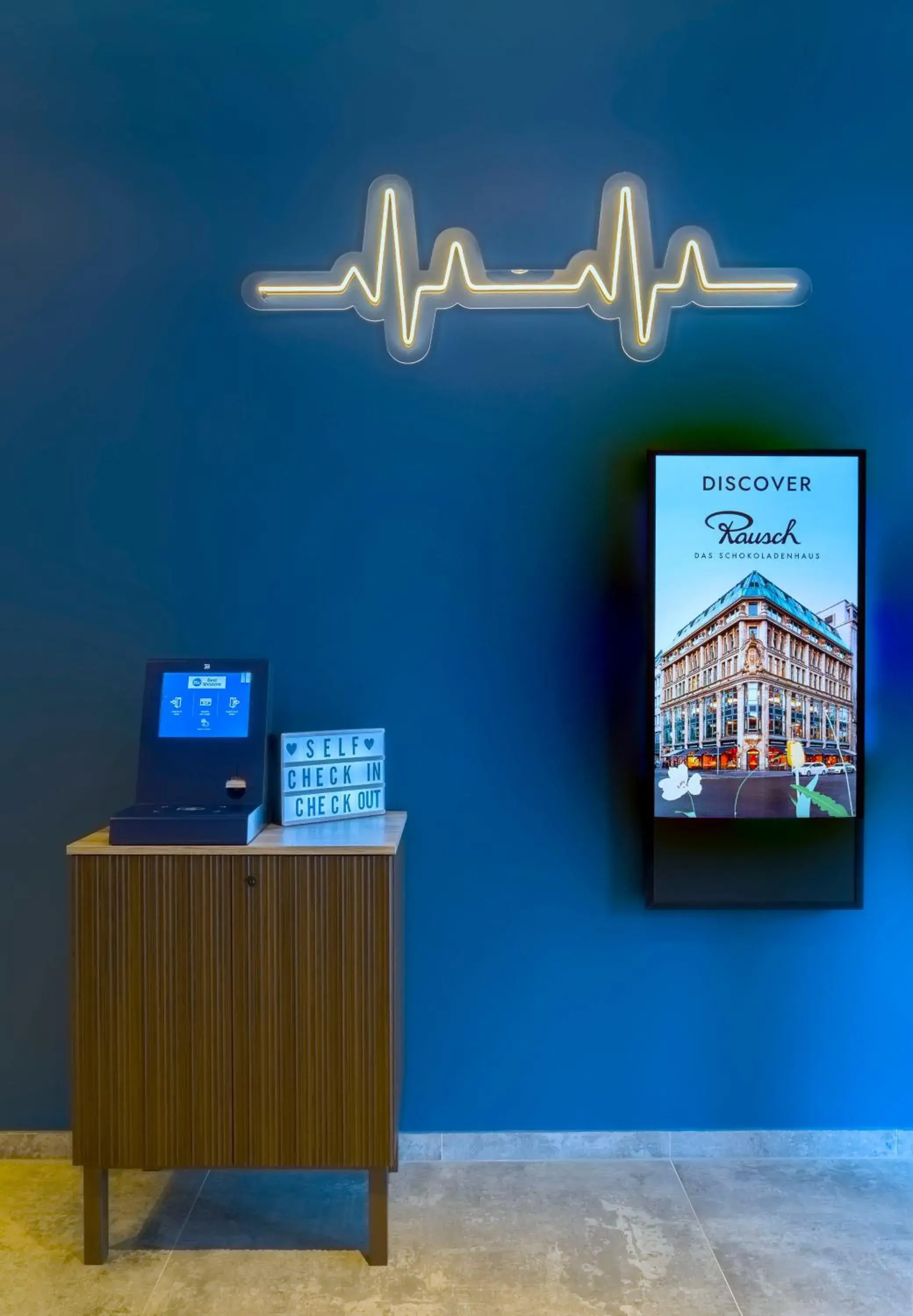 Lobby or reception in Best Western Hotel Kantstrasse Berlin Lobby or reception in Best Western Hotel Kantstrasse Berlin