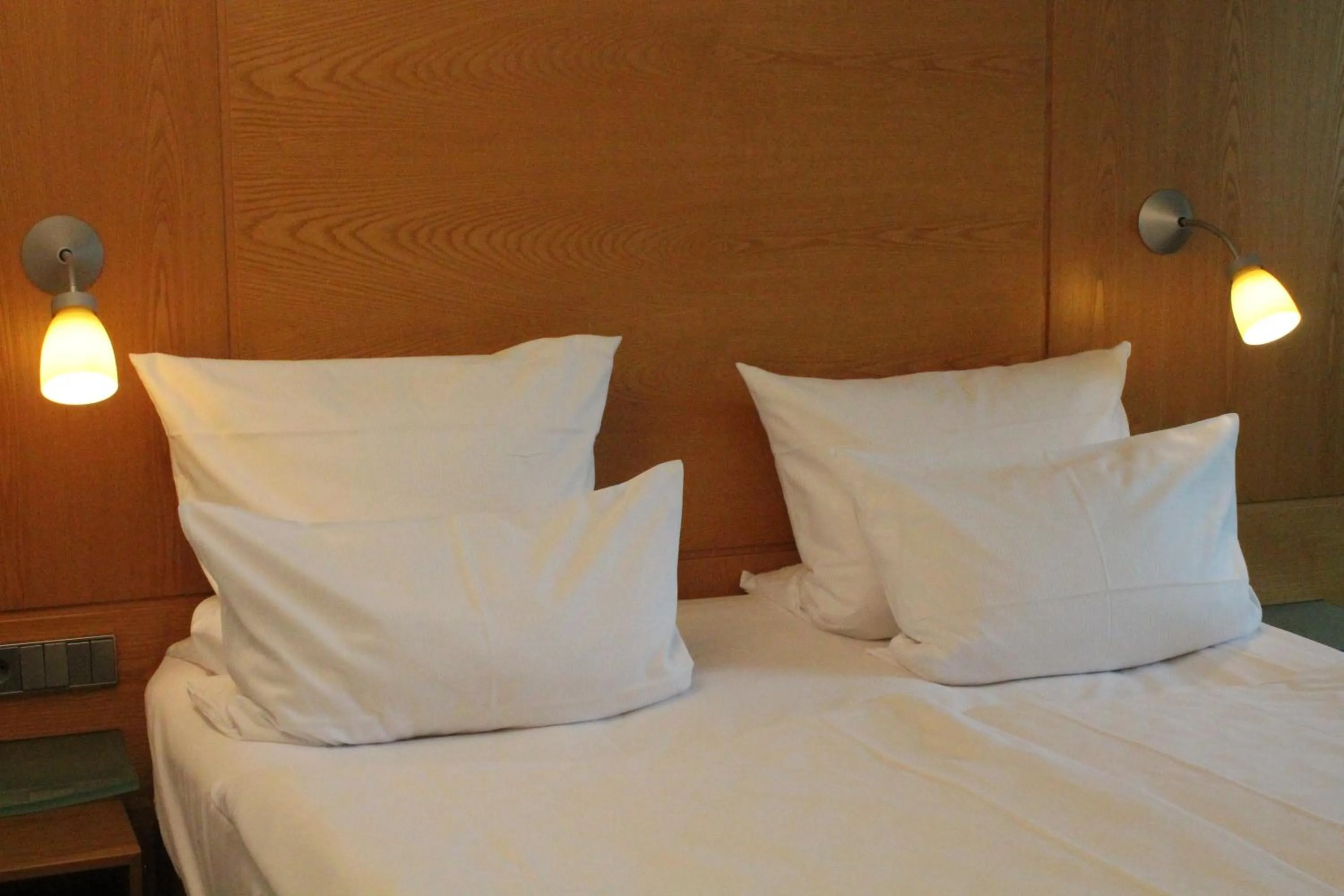 Bed in Best Western Hotel Kantstrasse Berlin