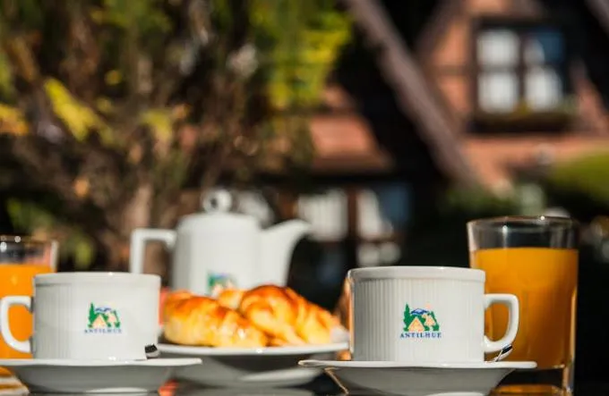 Breakfast in Cabañas Antilhue