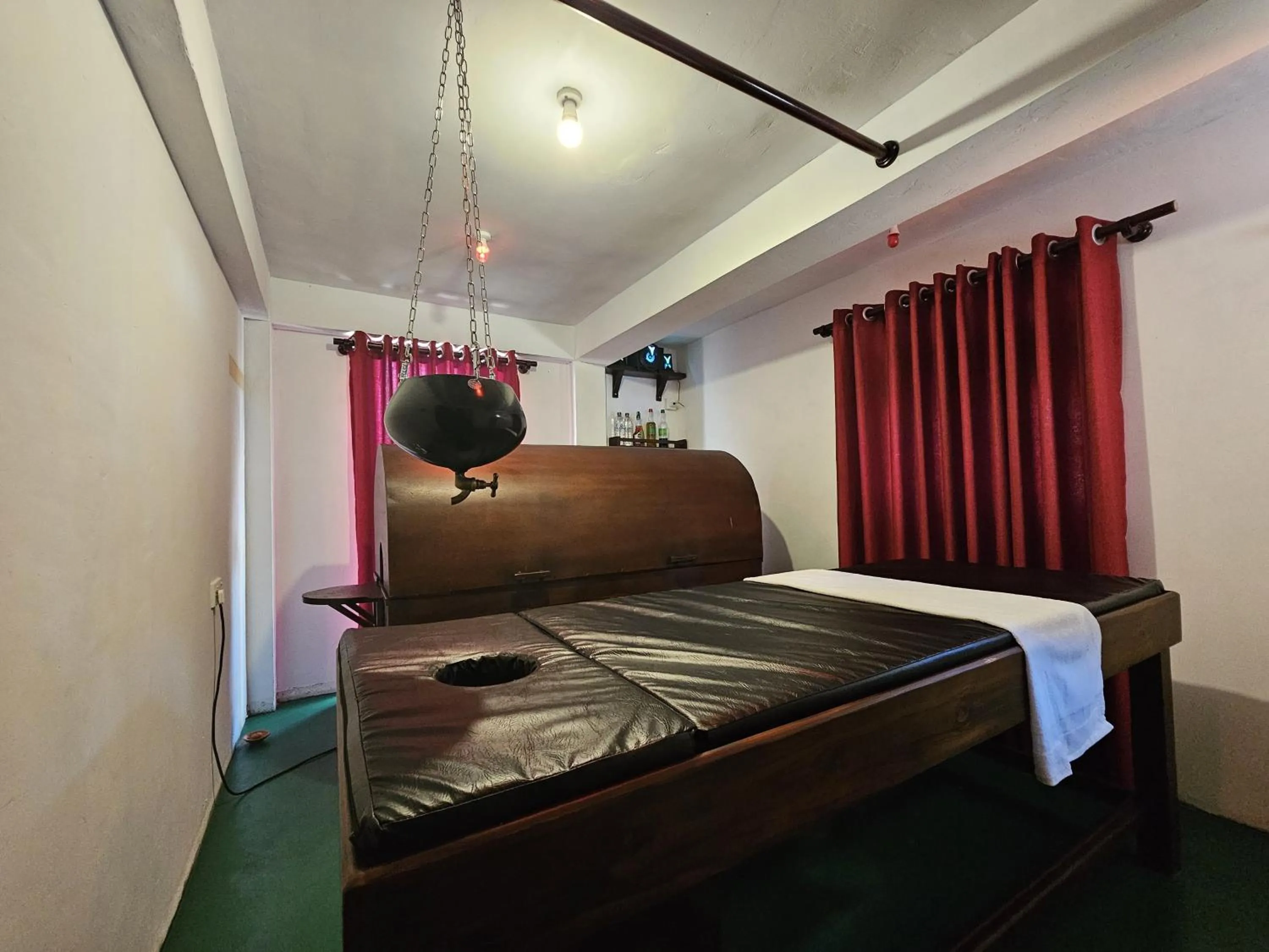 Massage, Bed in Grand Villa Kalametiya