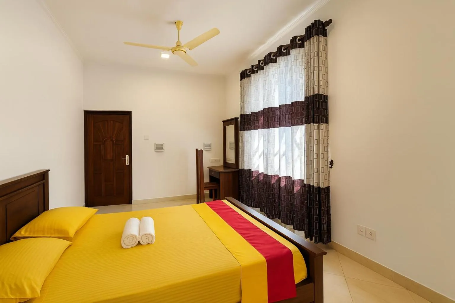 Bed in Grand Villa Kalametiya