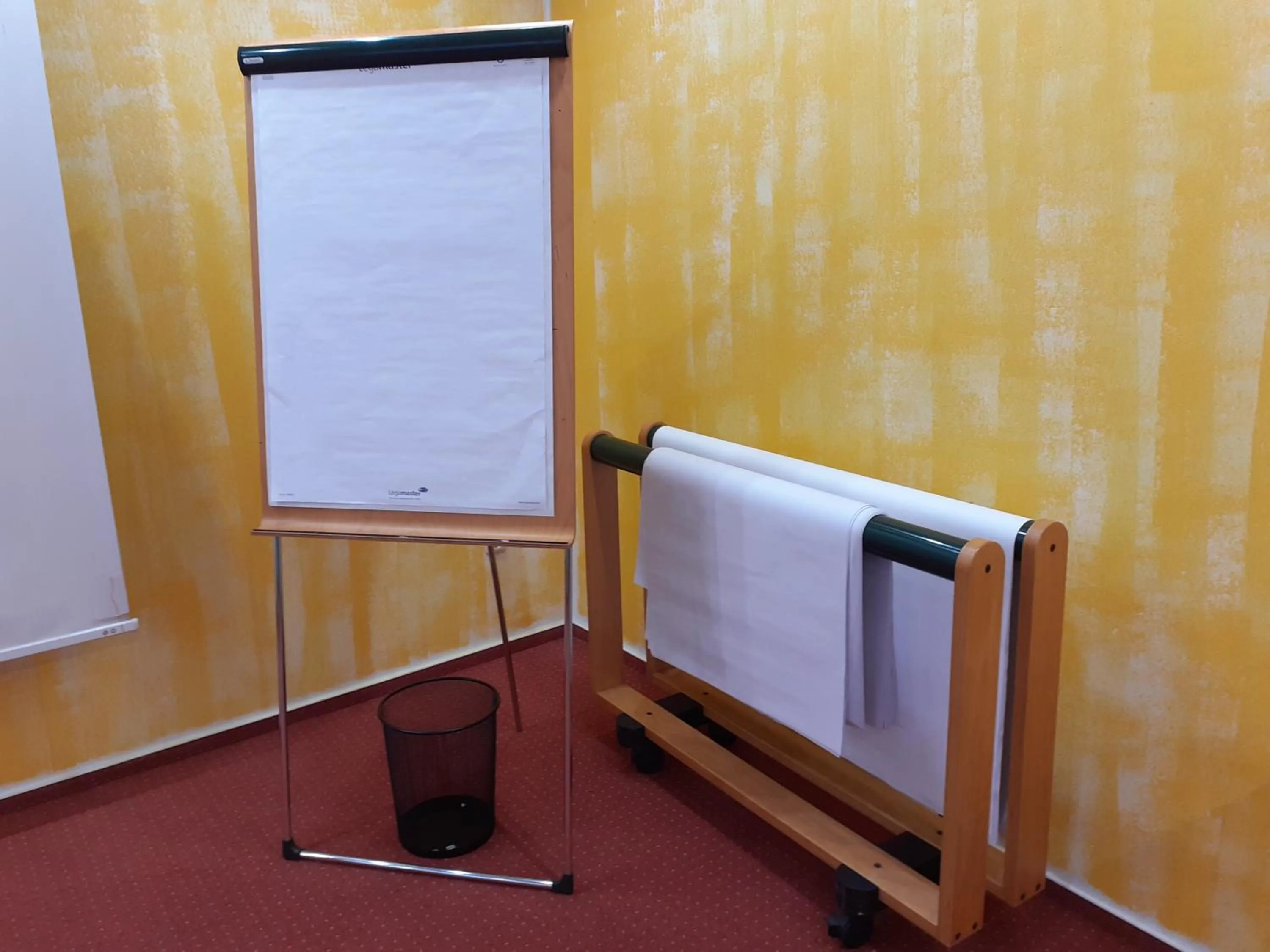 Banquet/Function facilities in Land-gut-Hotel Zum alten Forsthaus - Aufladestation für Elektroautos