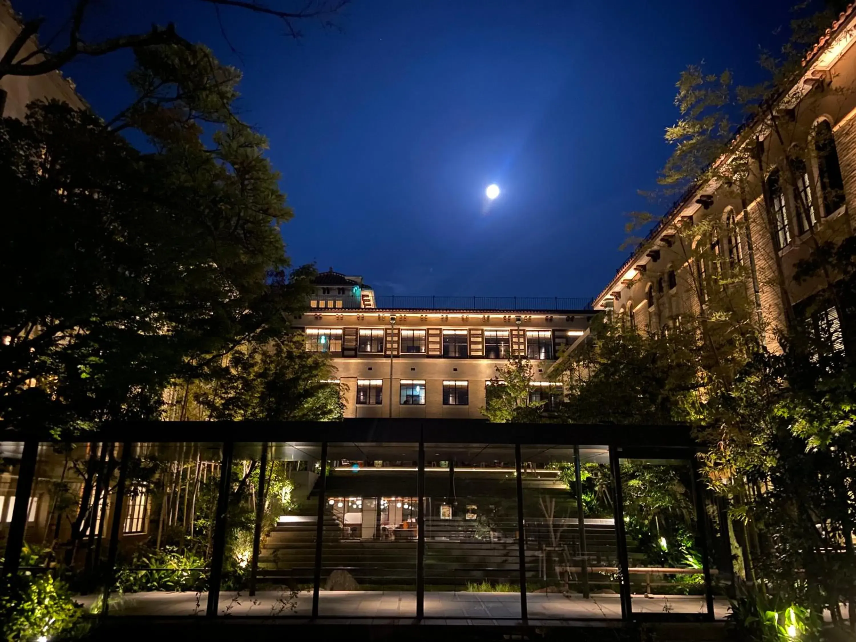 Property building in The Hotel Seiryu Kyoto Kiyomizu - a member of the Leading Hotels of the World- Property building in The Hotel Seiryu Kyoto Kiyomizu - a member of the Leading Hotels of the World-