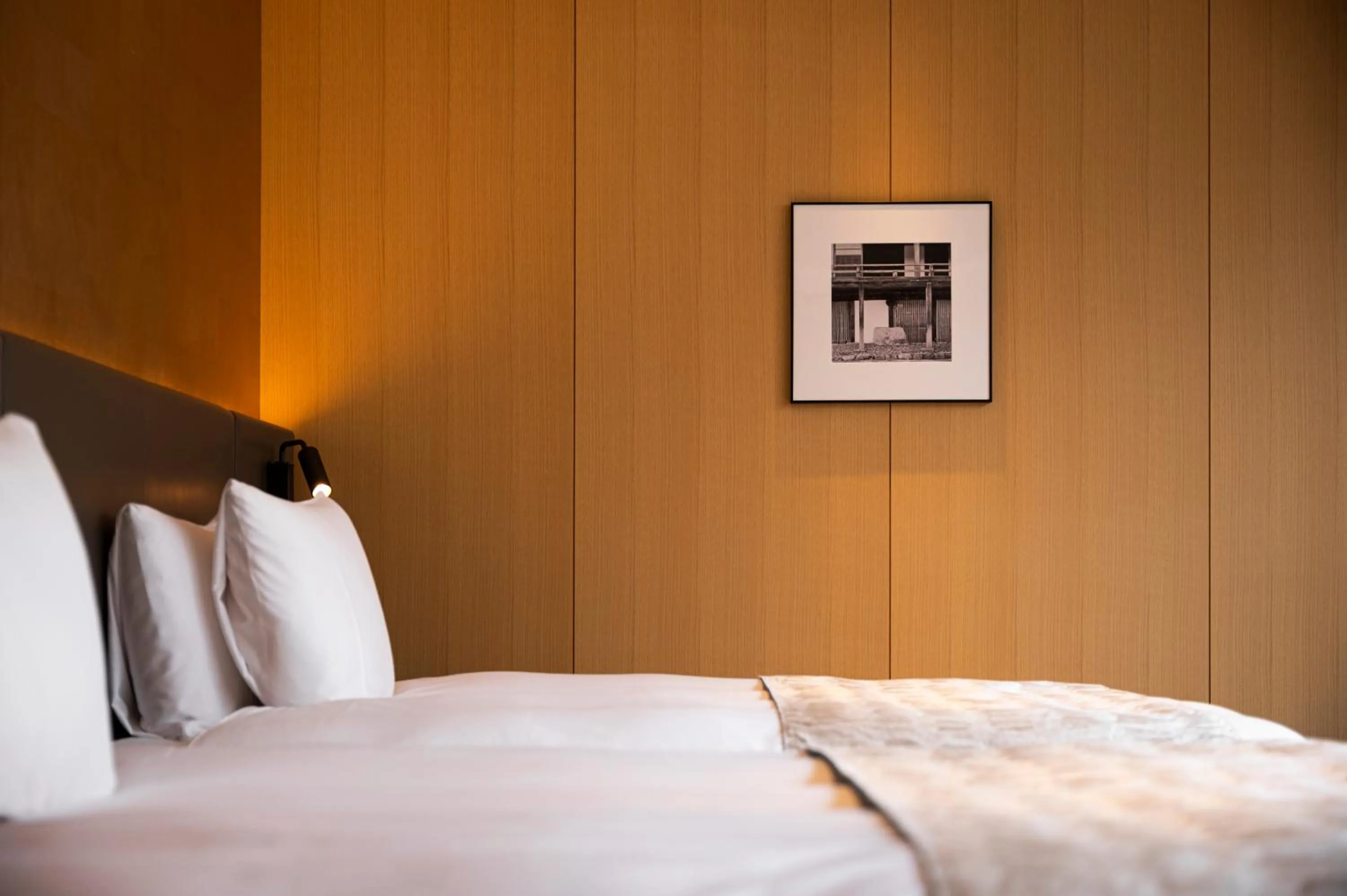 Photo of the whole room, Bed in The Hotel Seiryu Kyoto Kiyomizu - a member of the Leading Hotels of the World-