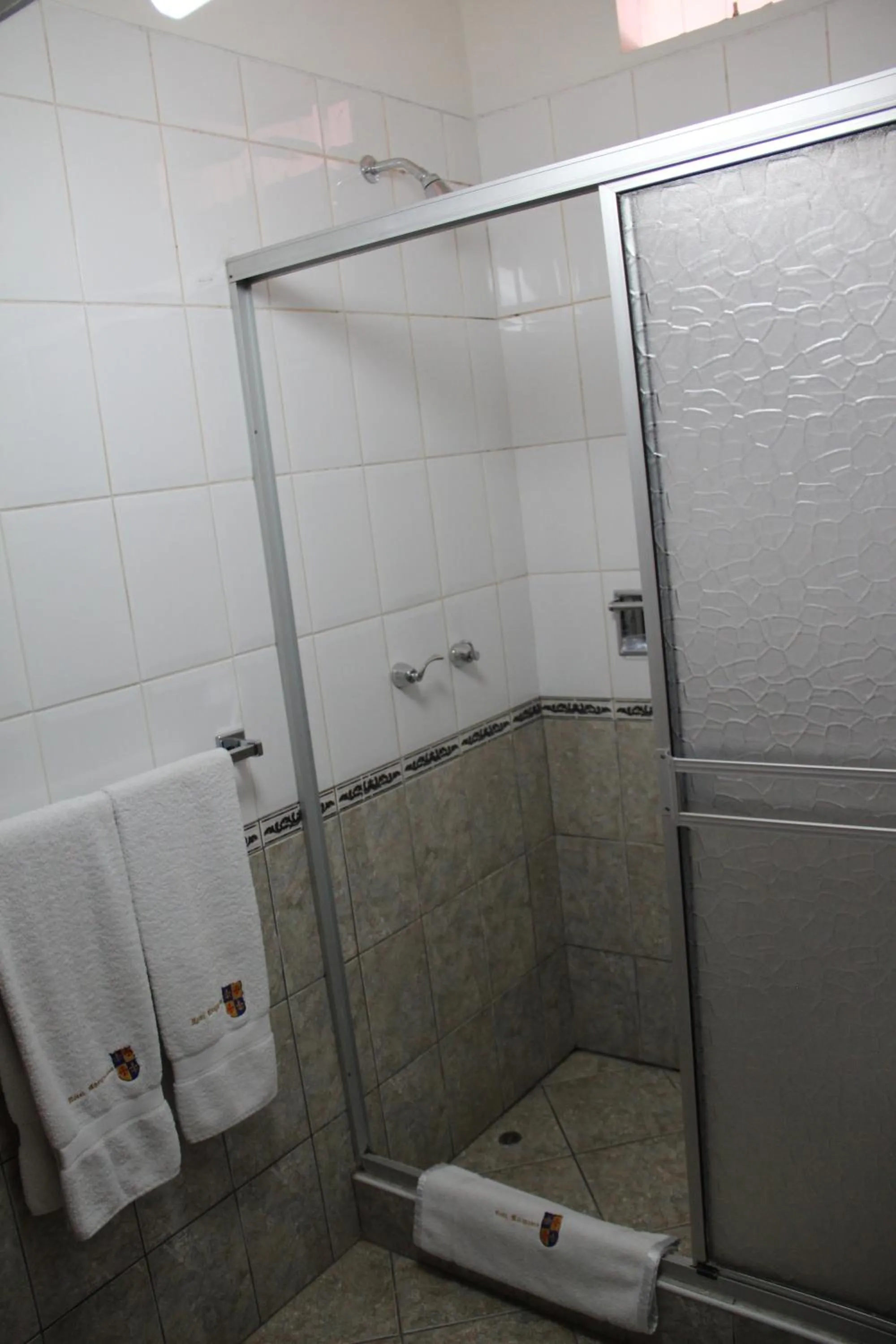 Bathroom in Hotel Marqueses