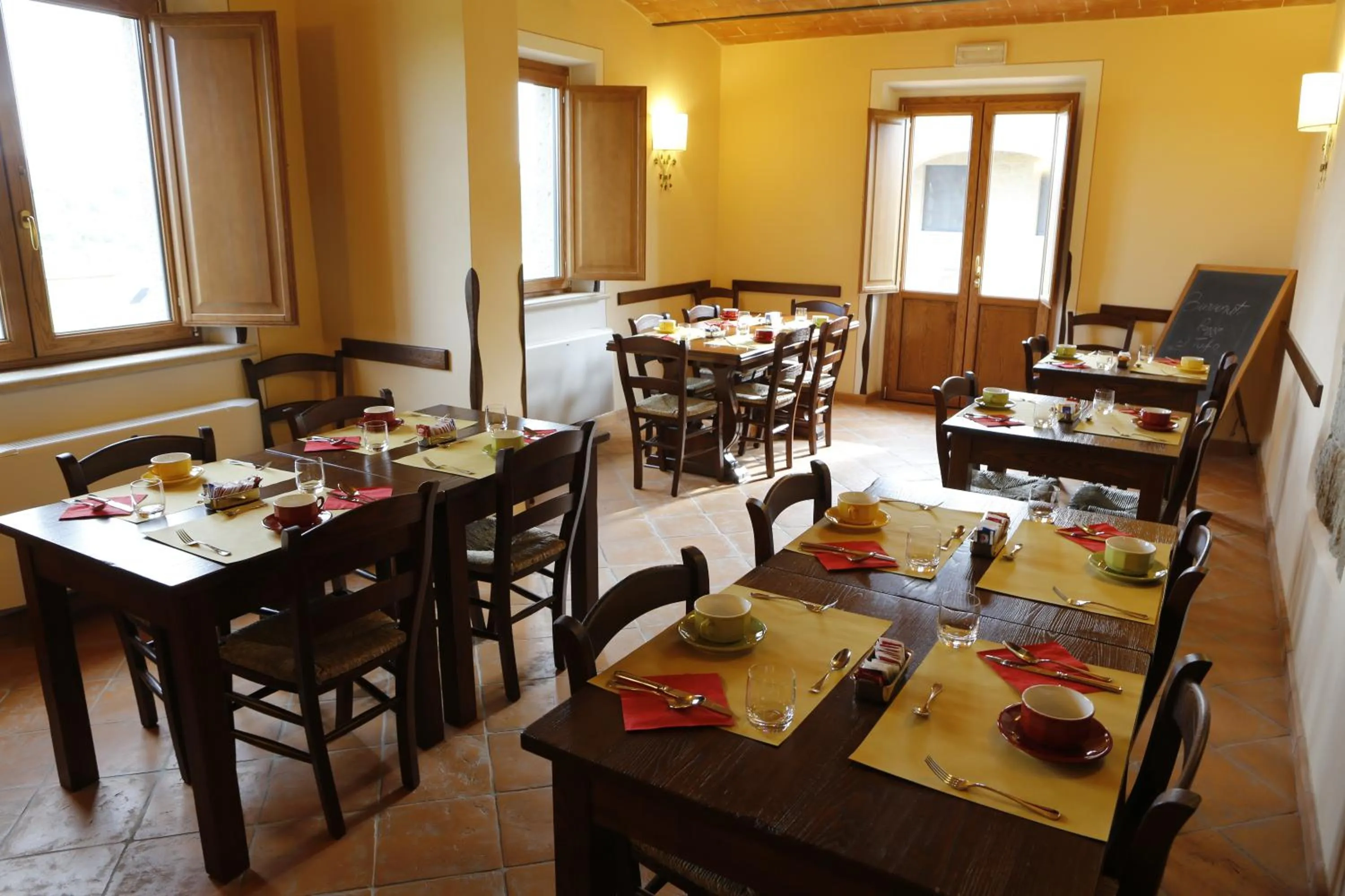 Restaurant/places to eat in Agriturismo Poggio Al Tufo