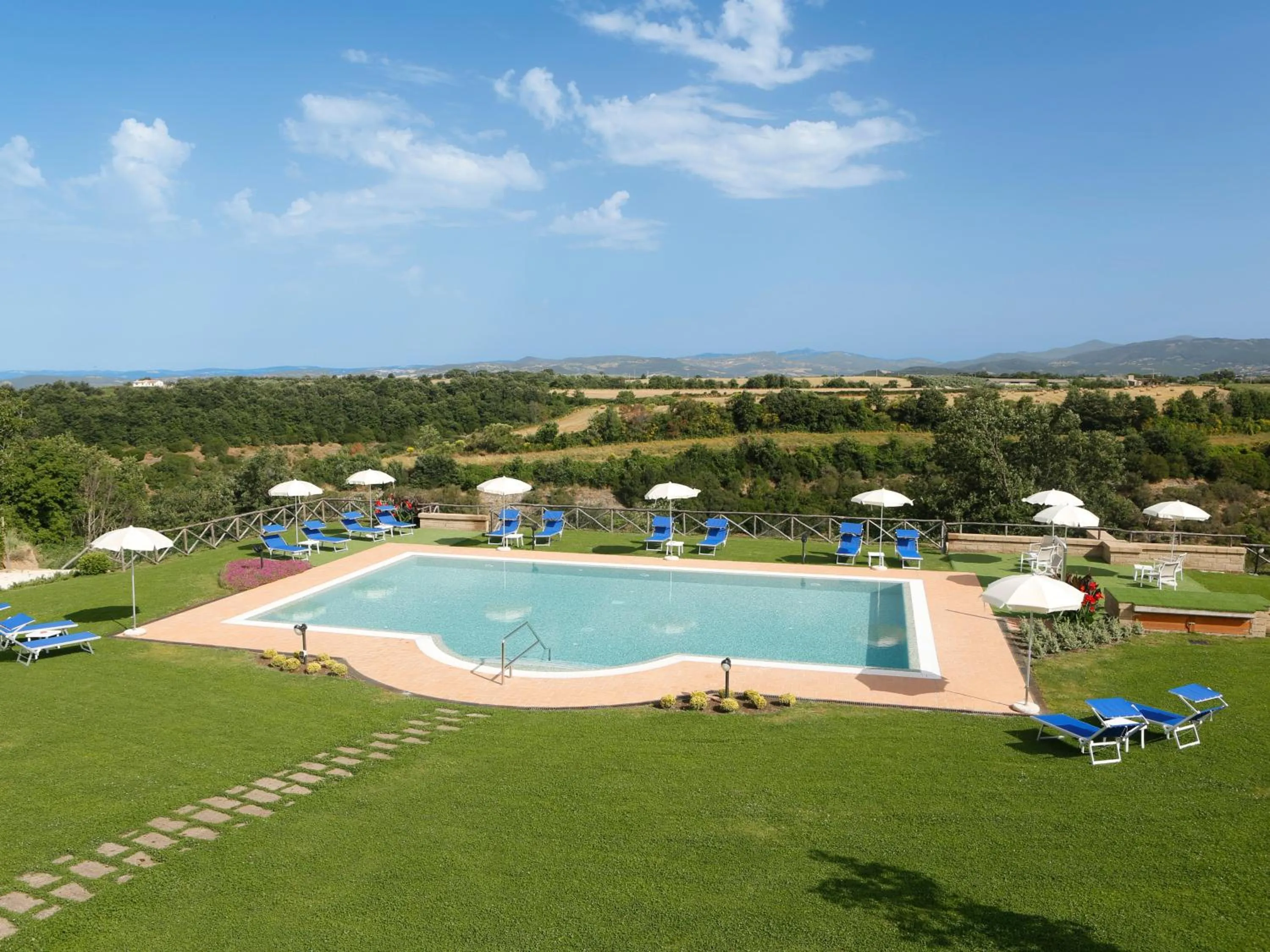 Pool view in Agriturismo Poggio Al Tufo