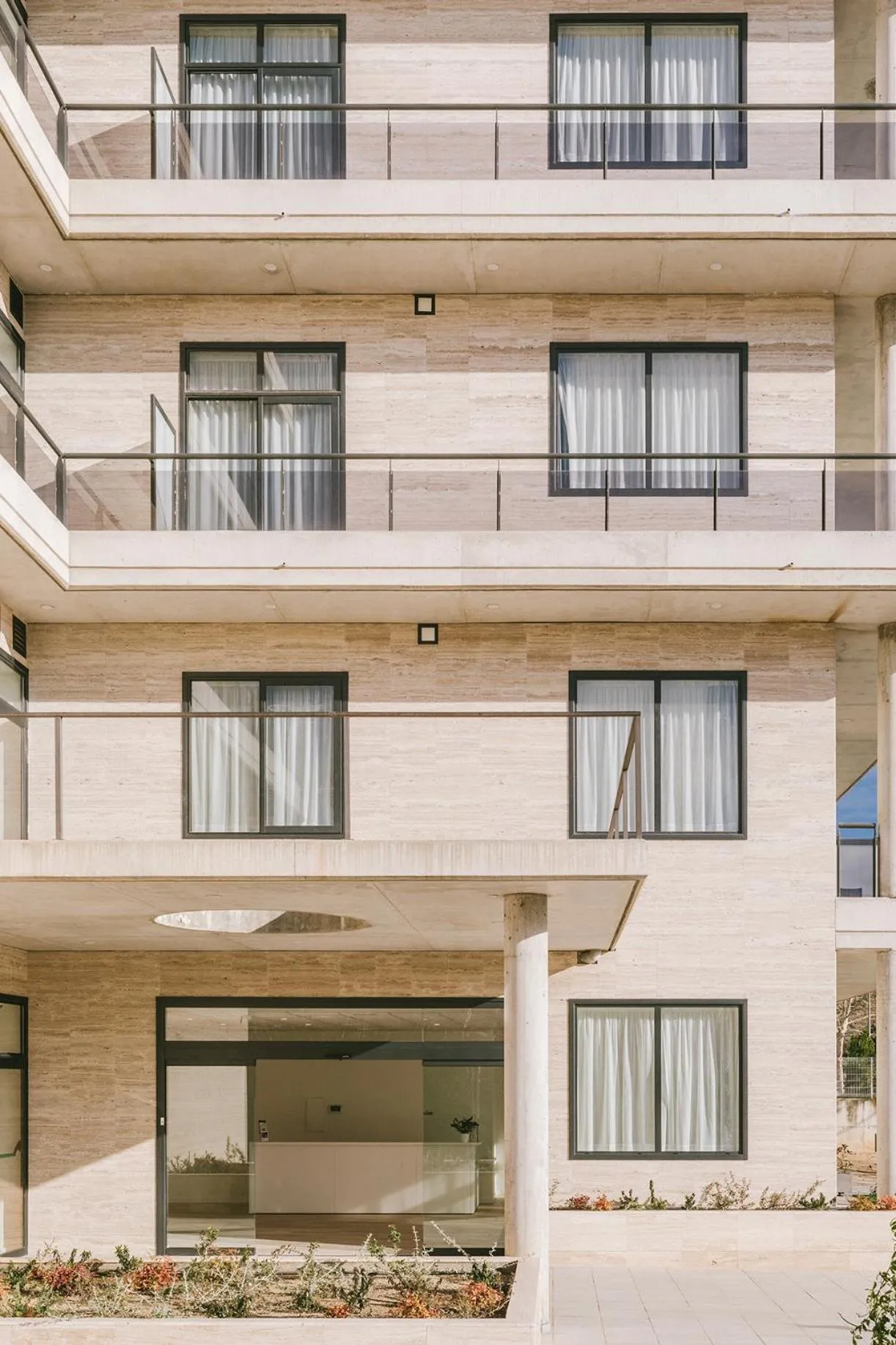 Property building in CIM Aparthotel