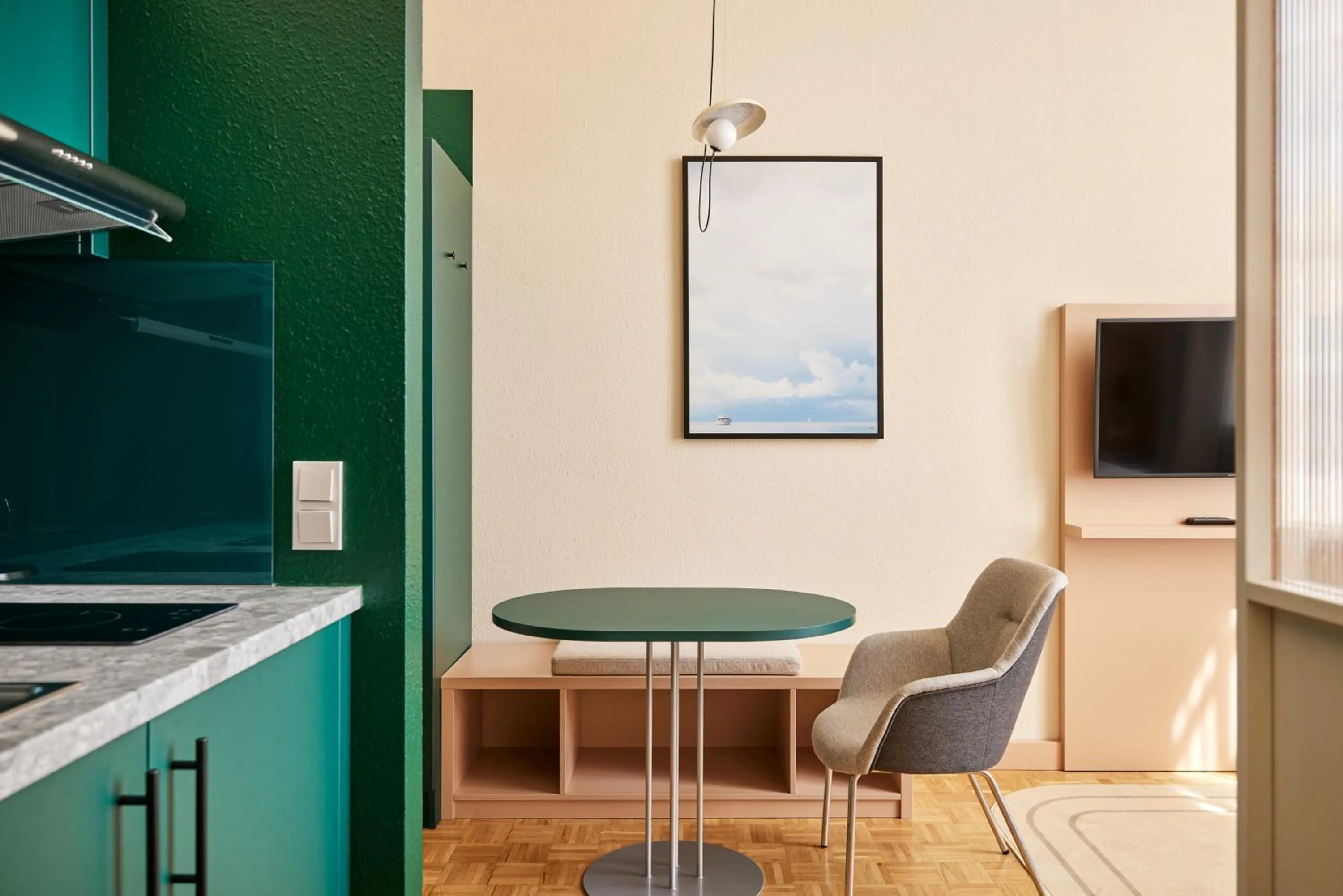 Kitchen or kitchenette in Gästeresidenz Pelikan Viertel Hannover