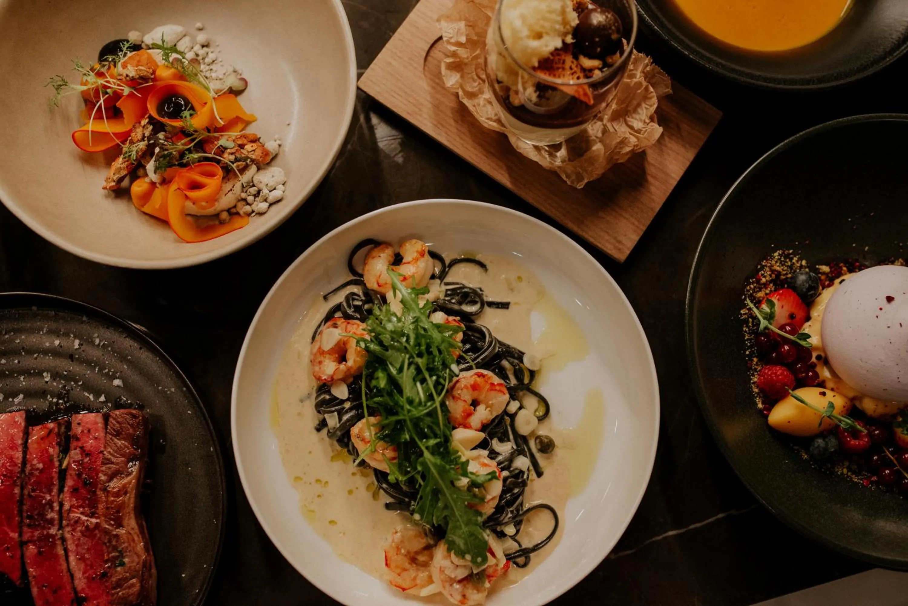 Restaurant/places to eat in Kozmo Hotel Suites & Spa - Small Luxury Hotels of the World