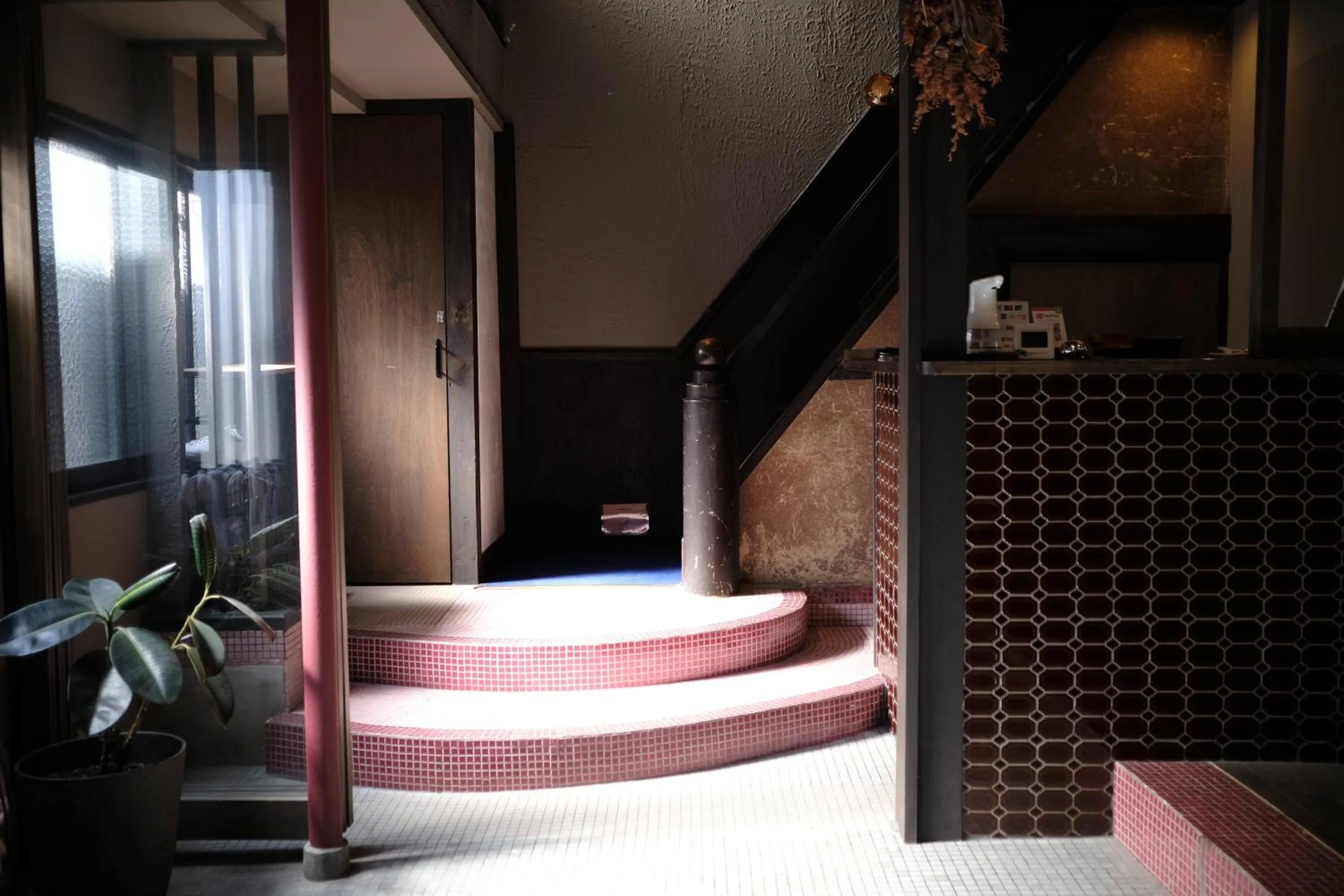 Facade/entrance in UNKNOWN KYOTO