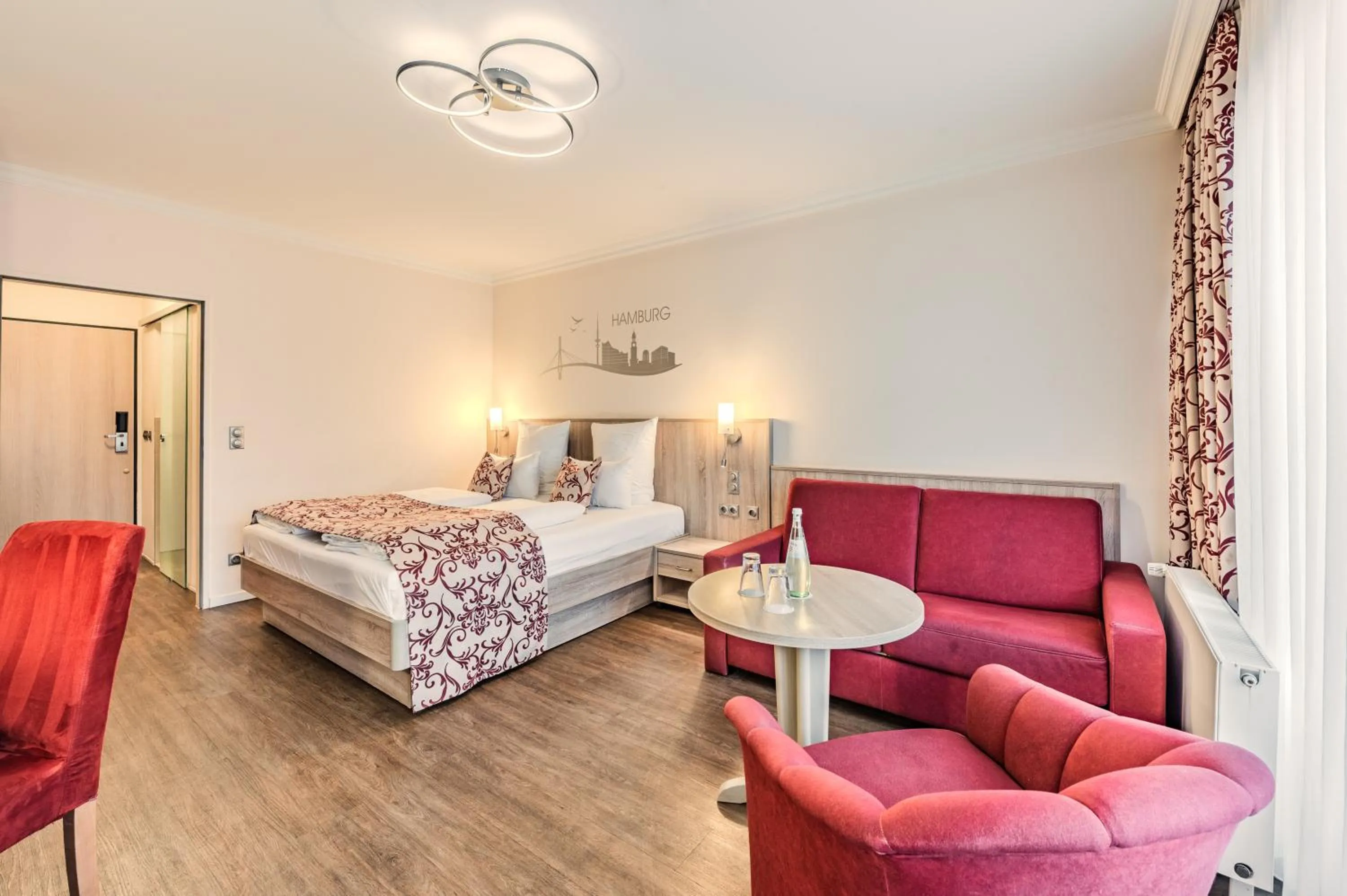 Bed in Apartment-Hotel Hamburg Mitte