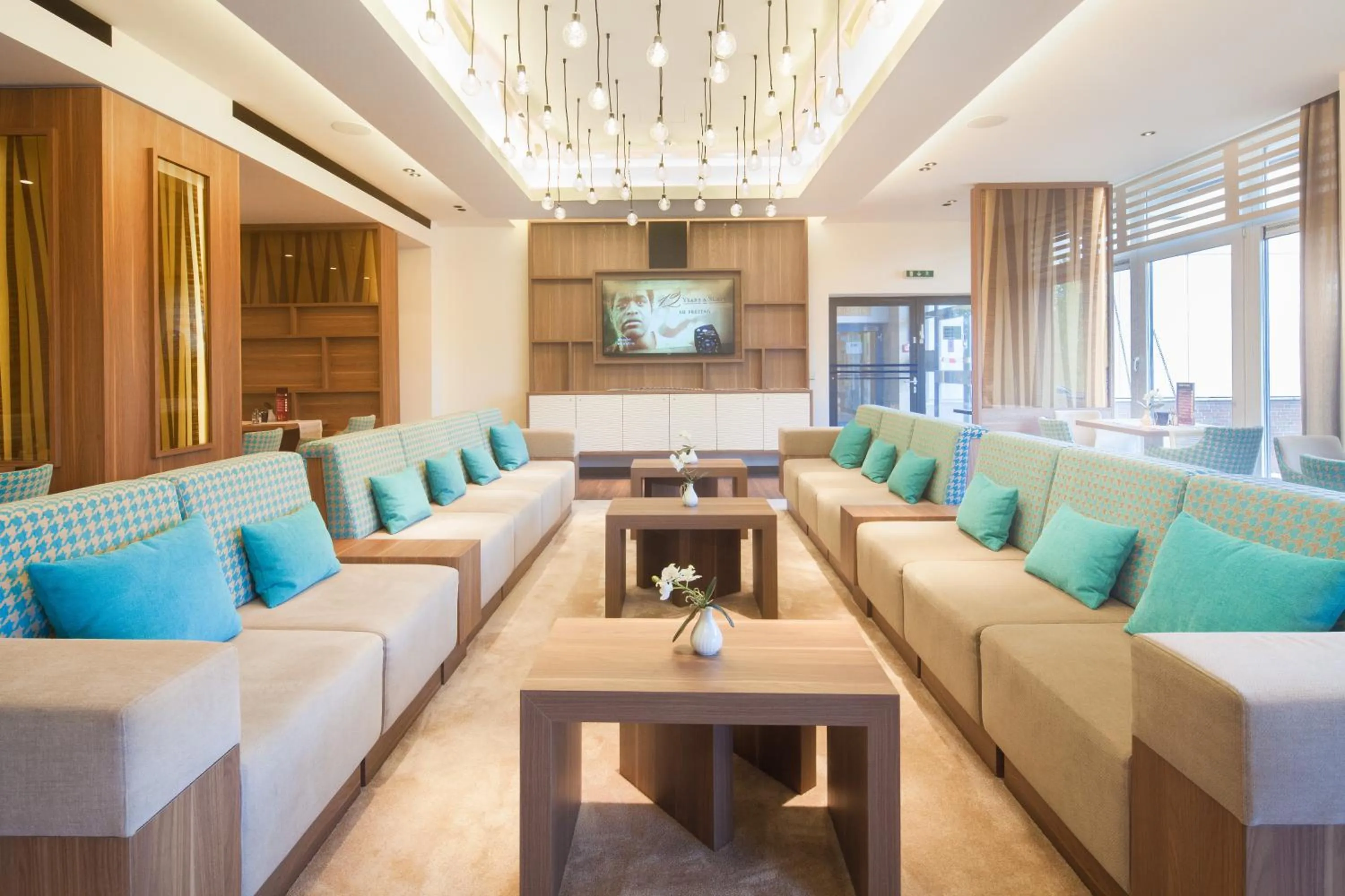 Communal lounge/ TV room in Apartment-Hotel Hamburg Mitte