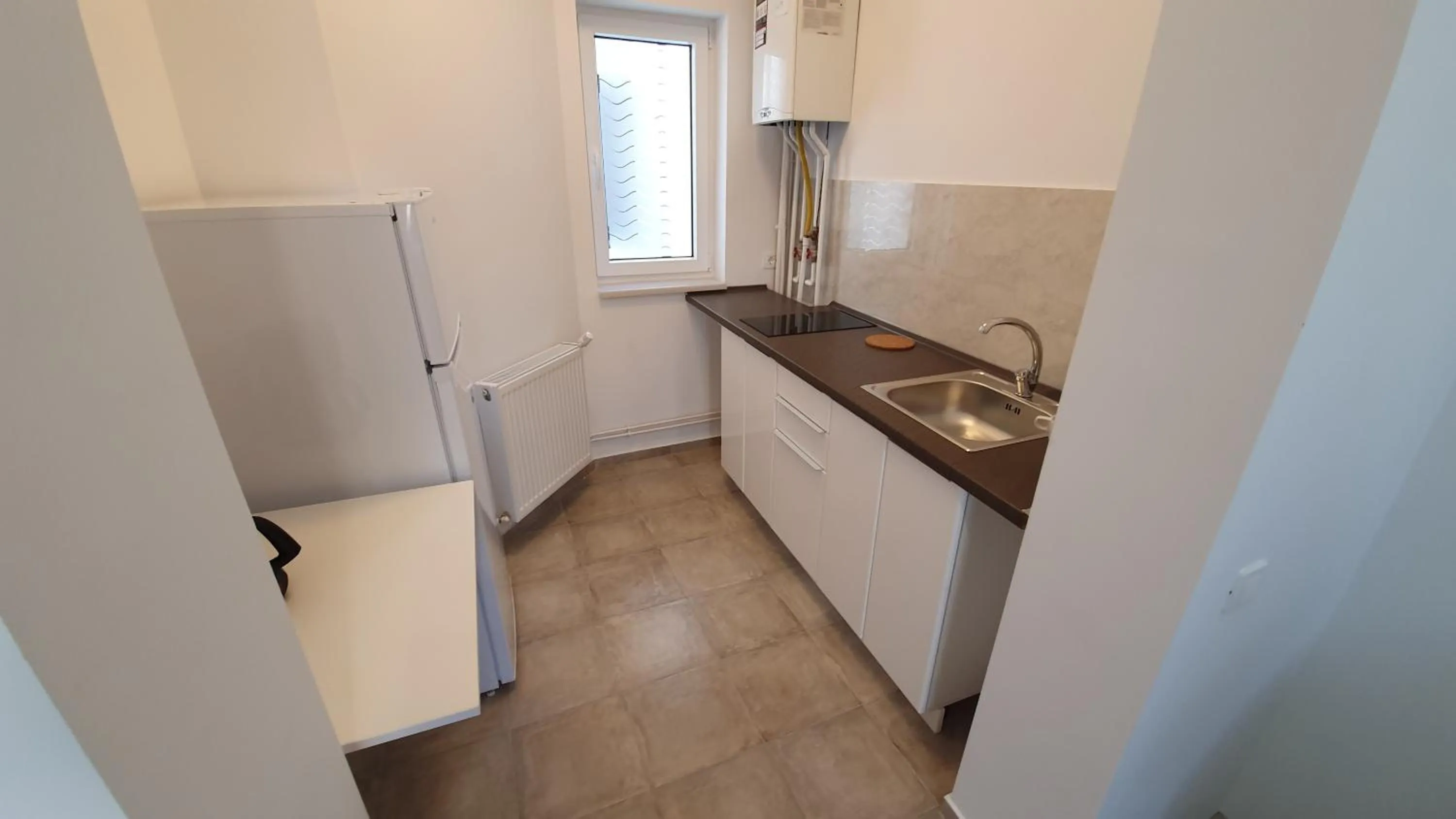 Kitchen or kitchenette in Casa Florescu 13