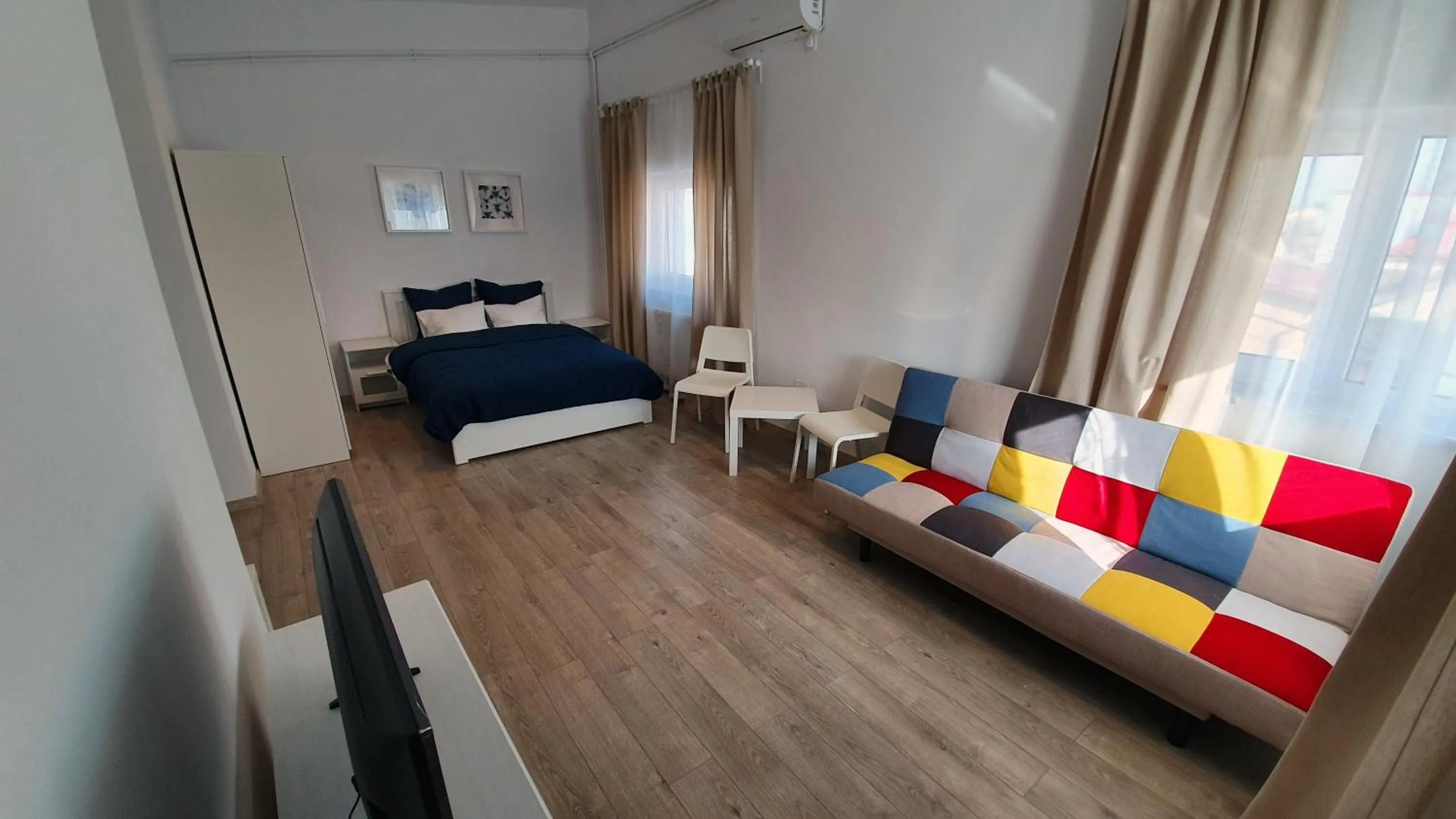 Photo of the whole room, Bed in Casa Florescu 13