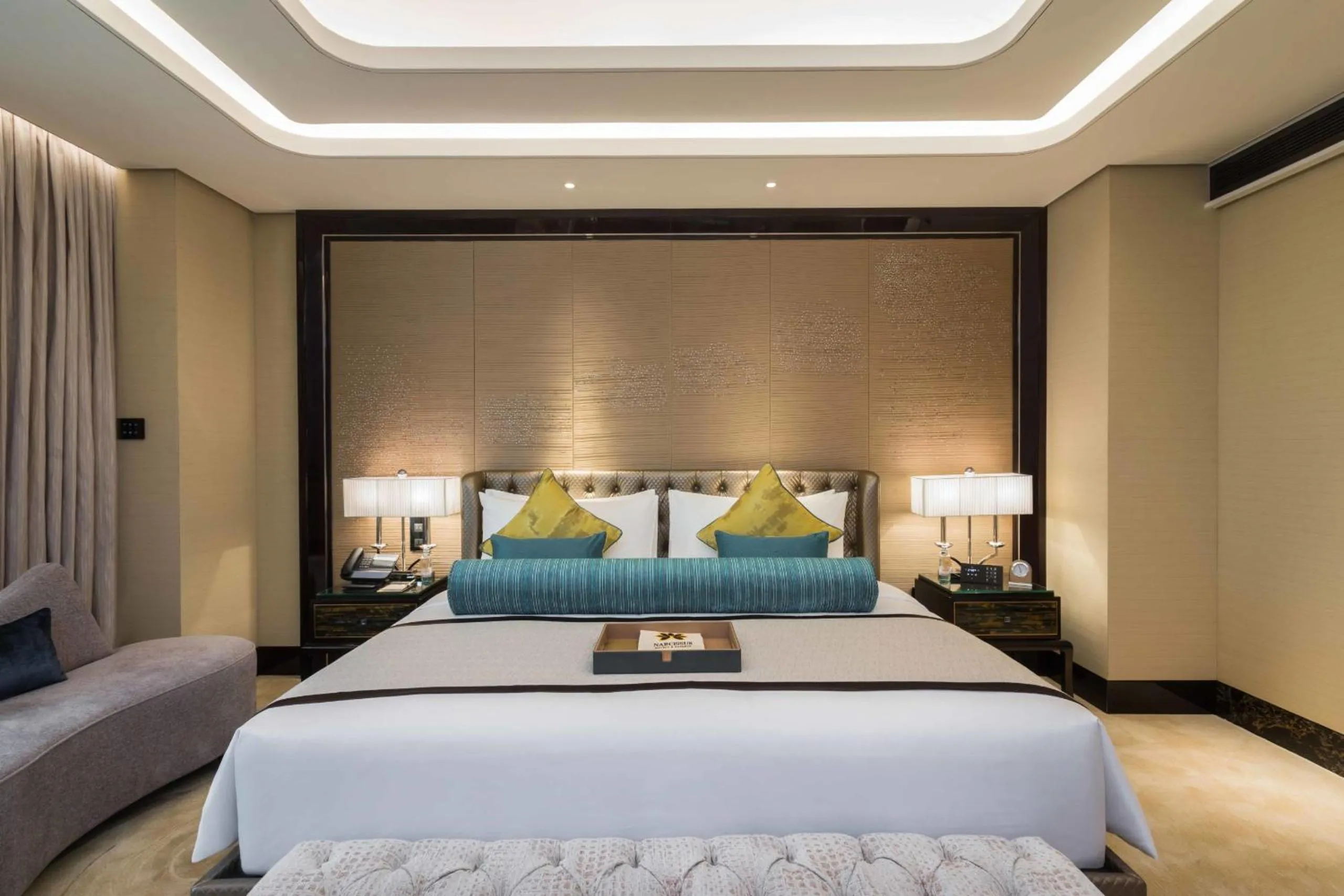 Bed in Narcissus Al Hamra Hotel Jeddah