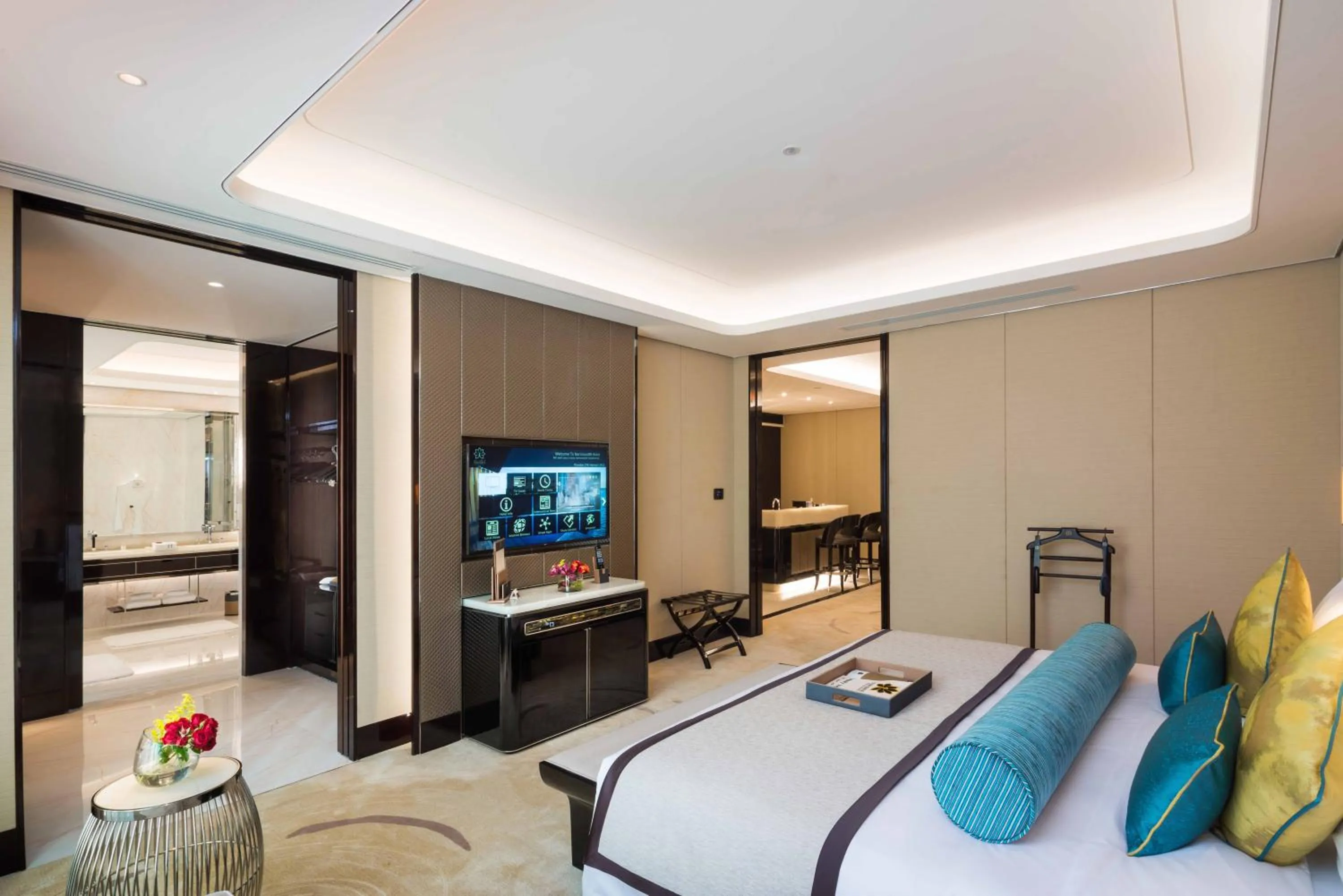 Photo of the whole room, Bed in Narcissus Al Hamra Hotel Jeddah