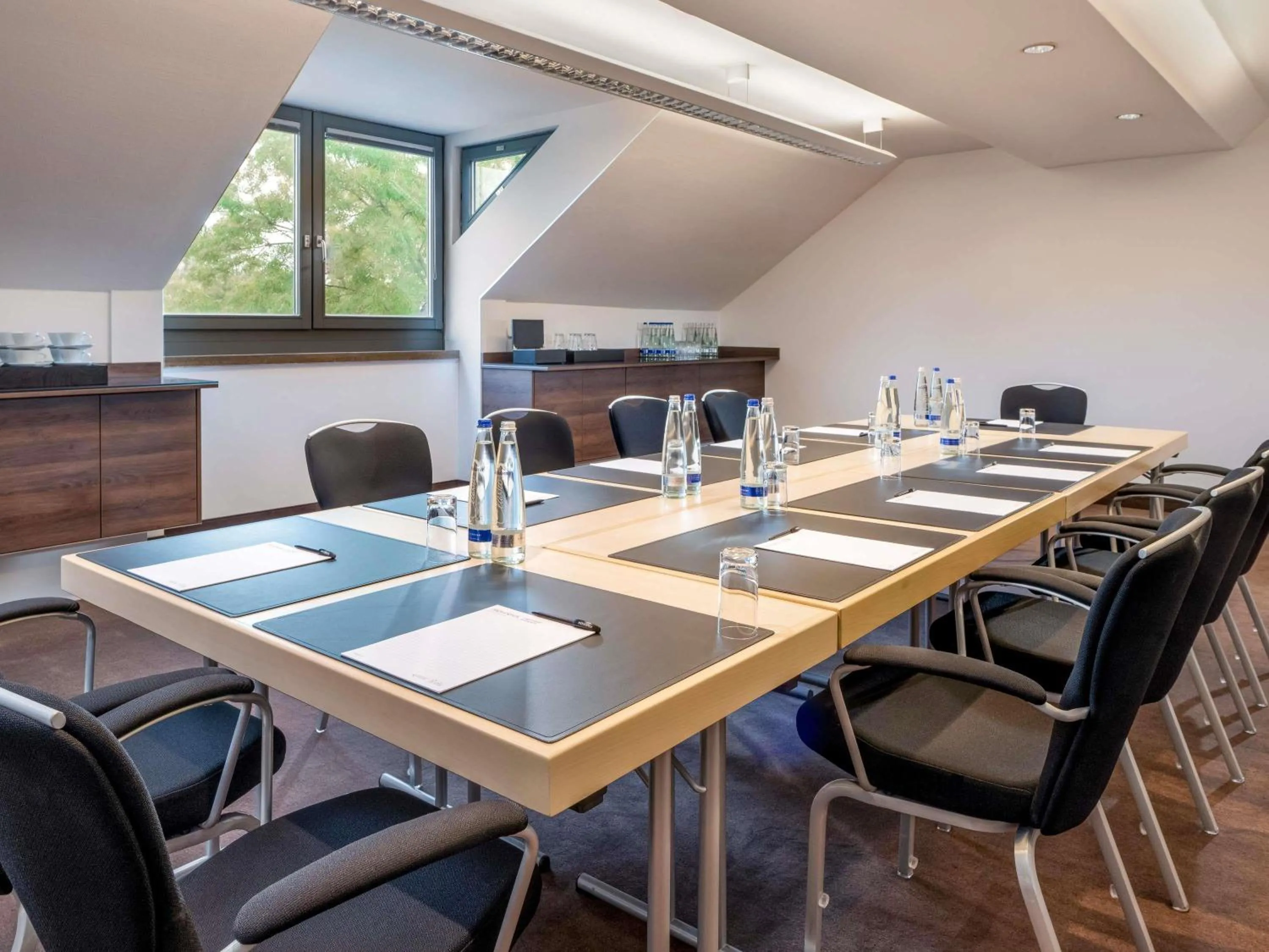 Meeting/conference room in Mövenpick Hotel München-Airport