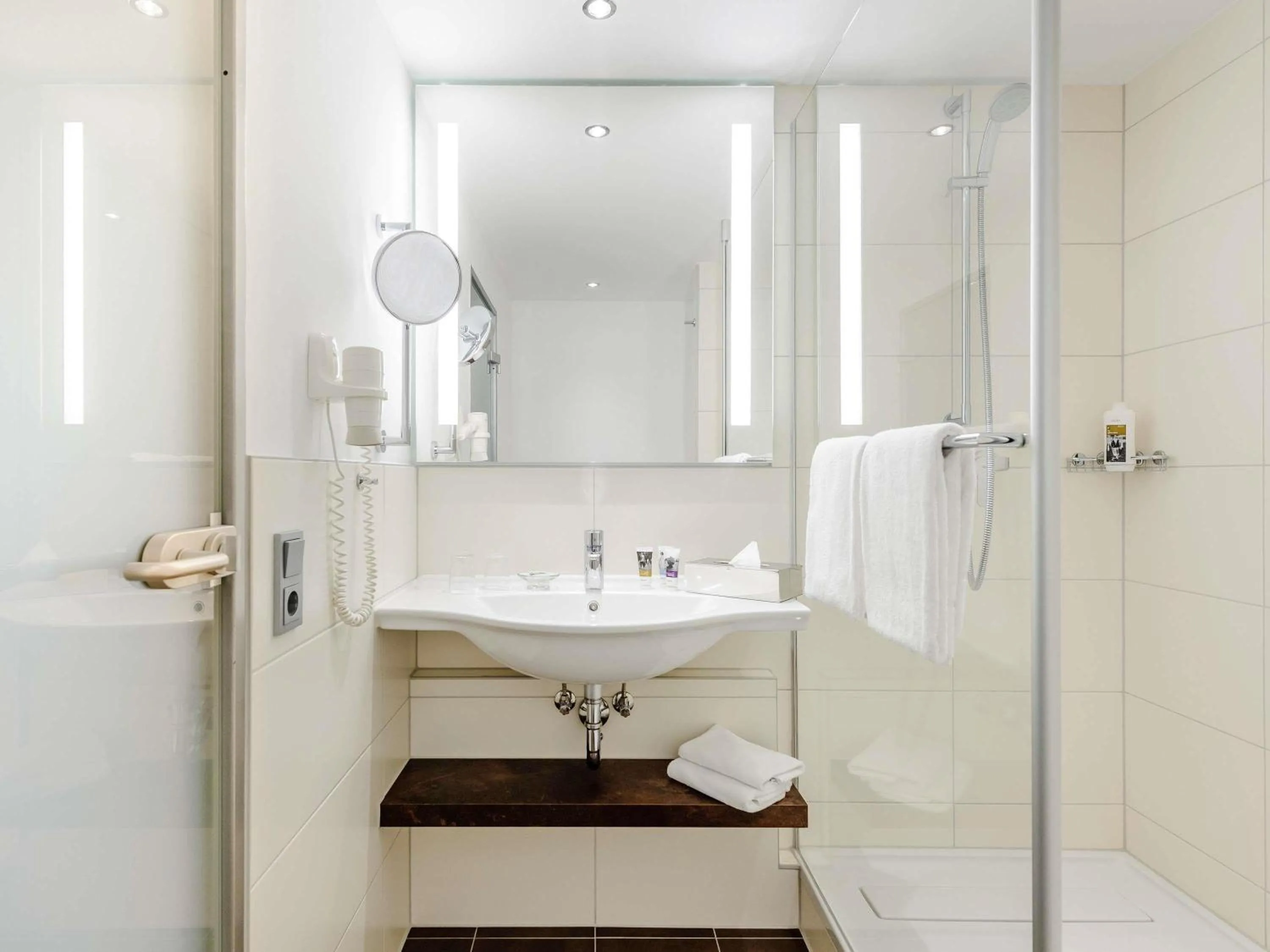 Bedroom in Mercure Hotel Berlin City West