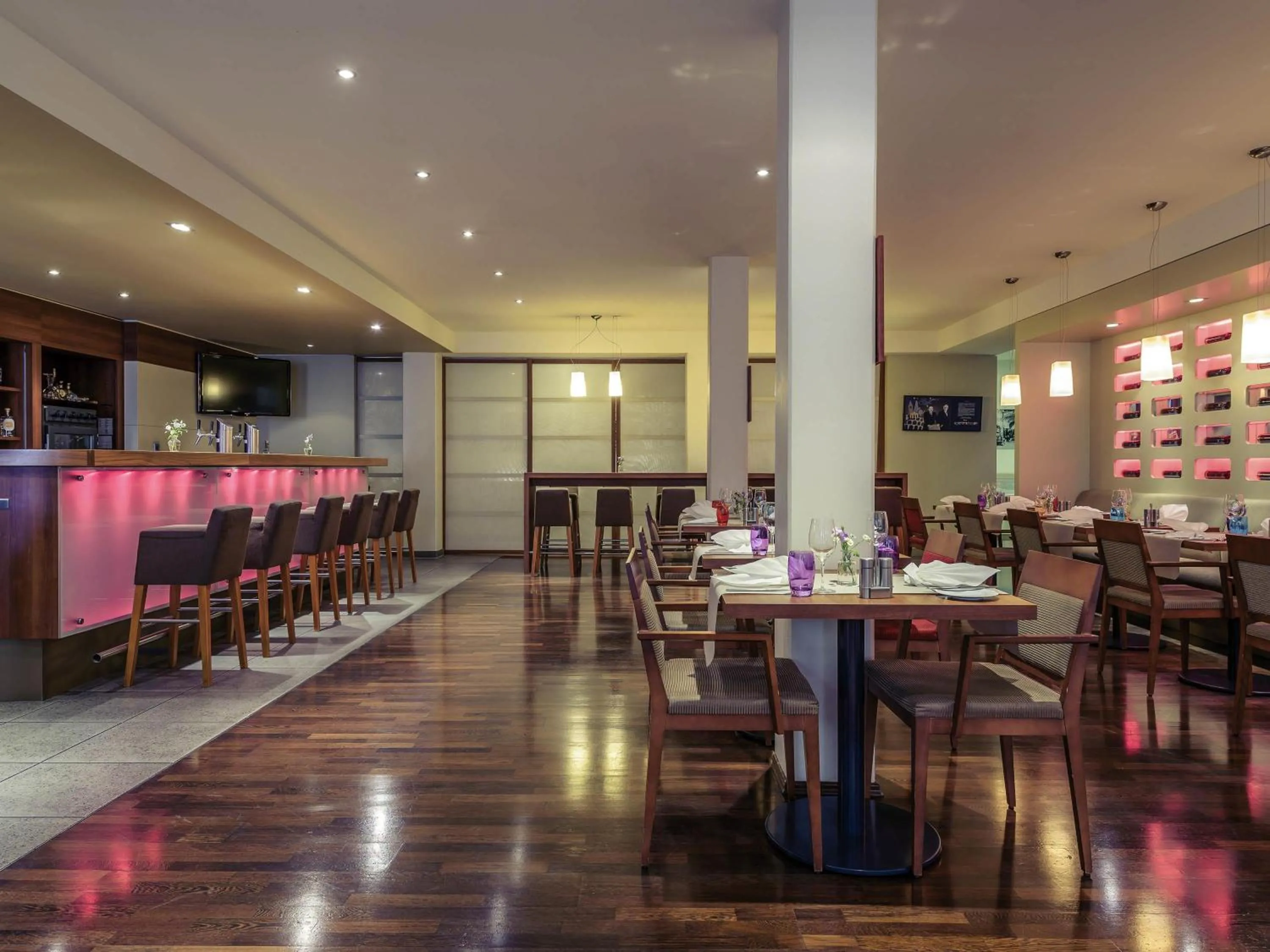 Restaurant/places to eat in Mercure Hotel Berlin City West