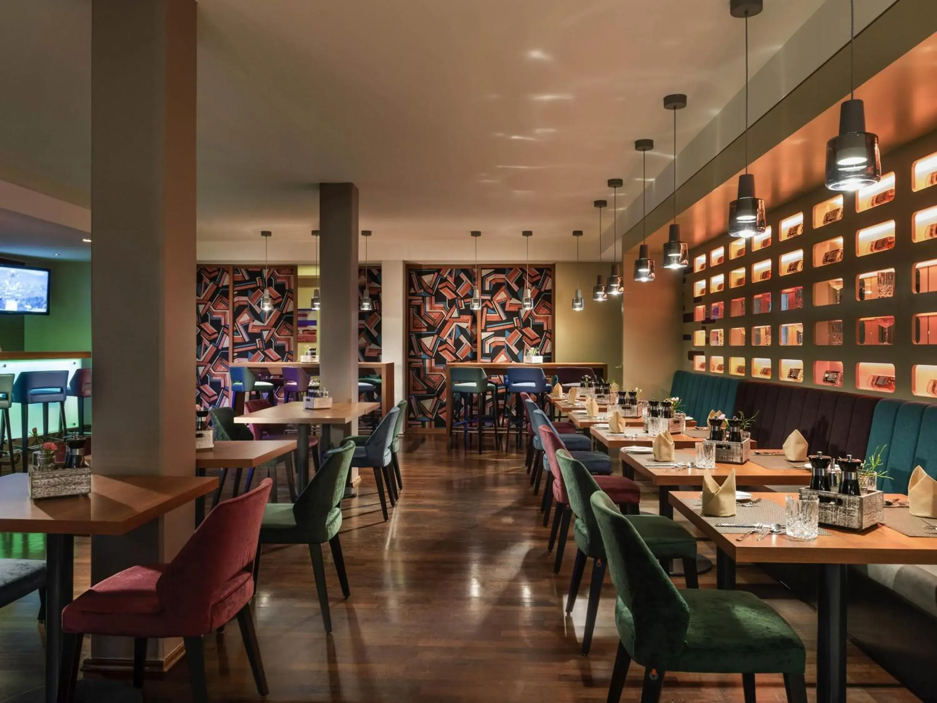 Lounge or bar in Mercure Hotel Berlin City West Lounge or bar in Mercure Hotel Berlin City West